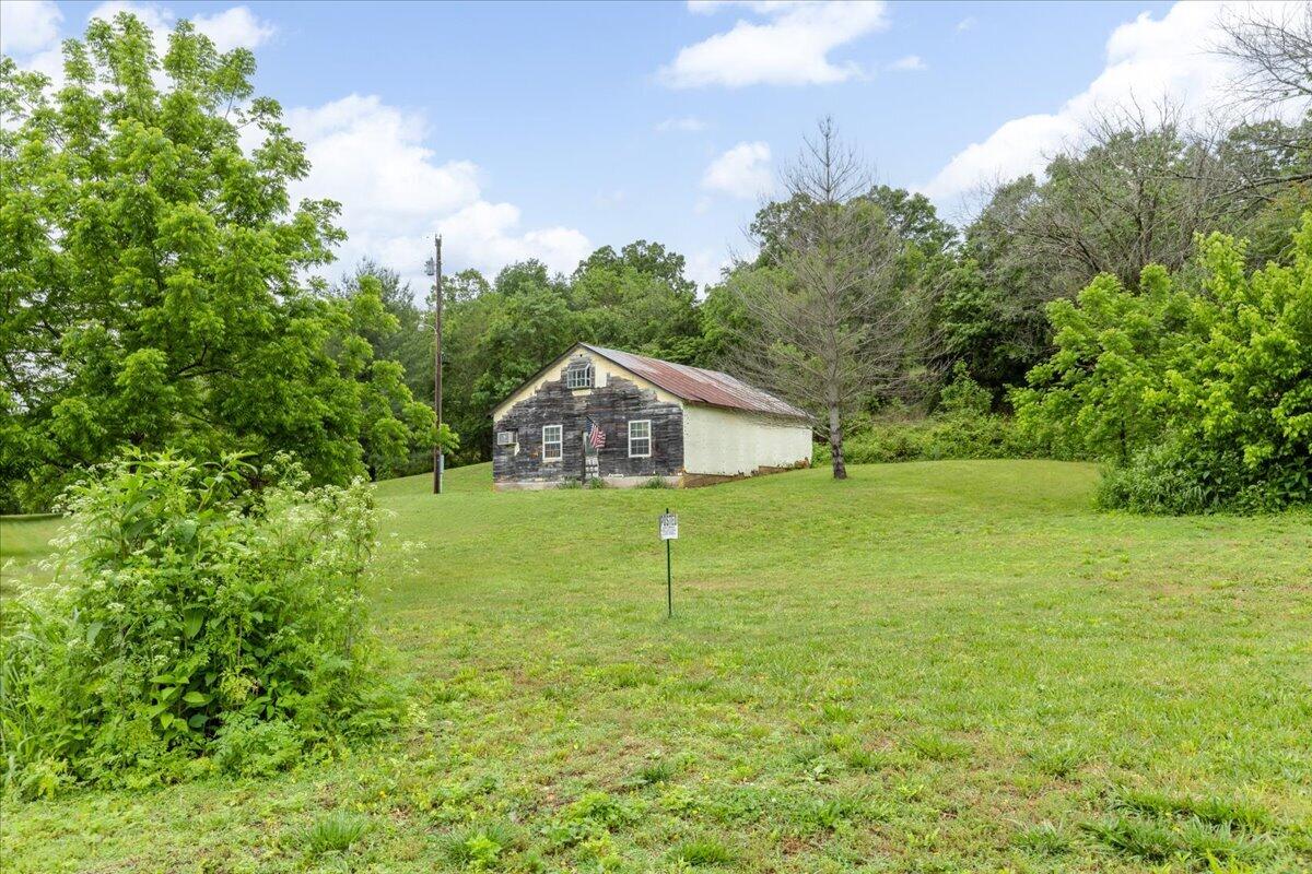 21 Lakeview Lane Property Photo 20
