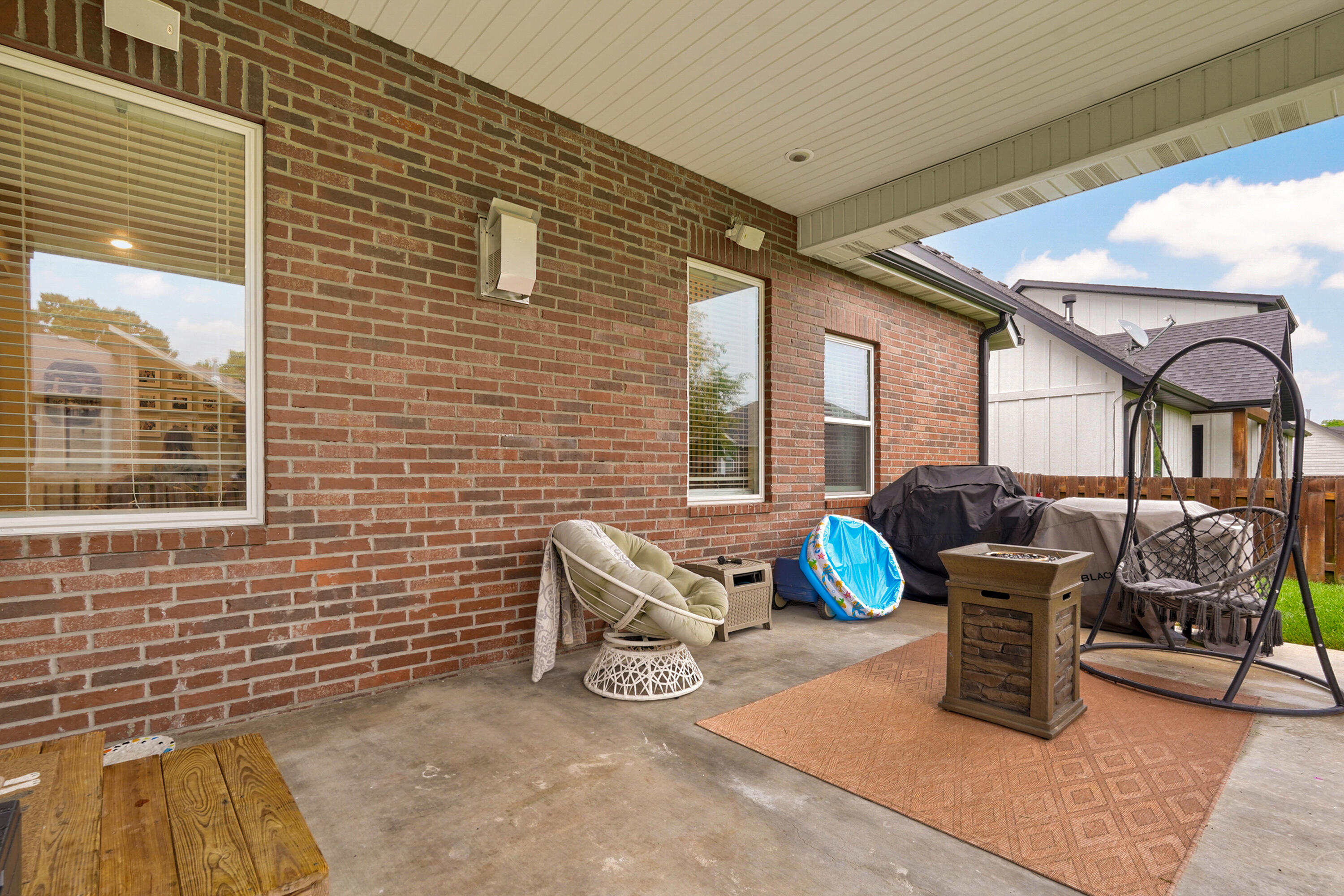 932 East Downshire Drive Property Photo 37