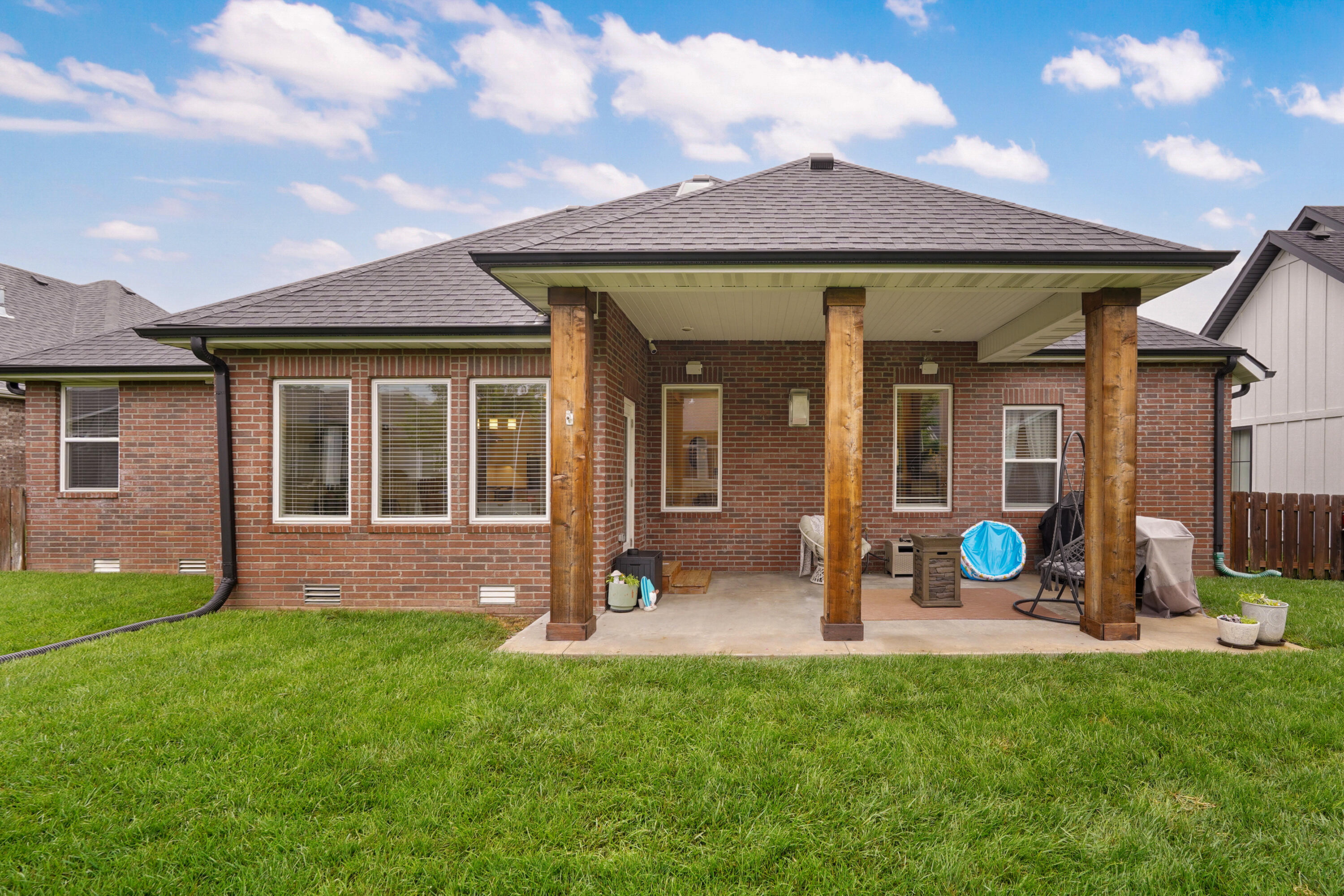 932 East Downshire Drive Property Photo 39