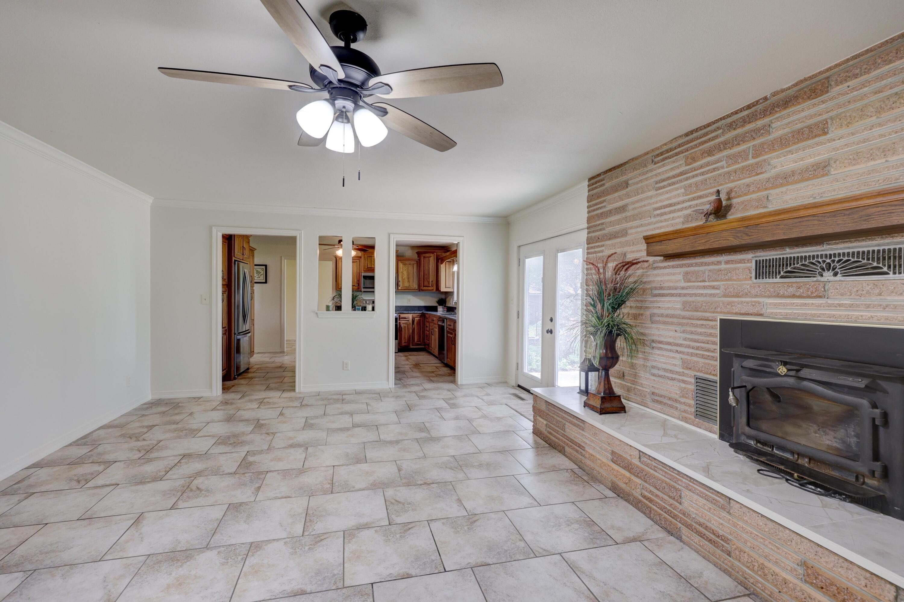 13200 Oregon Lane Property Photo 34