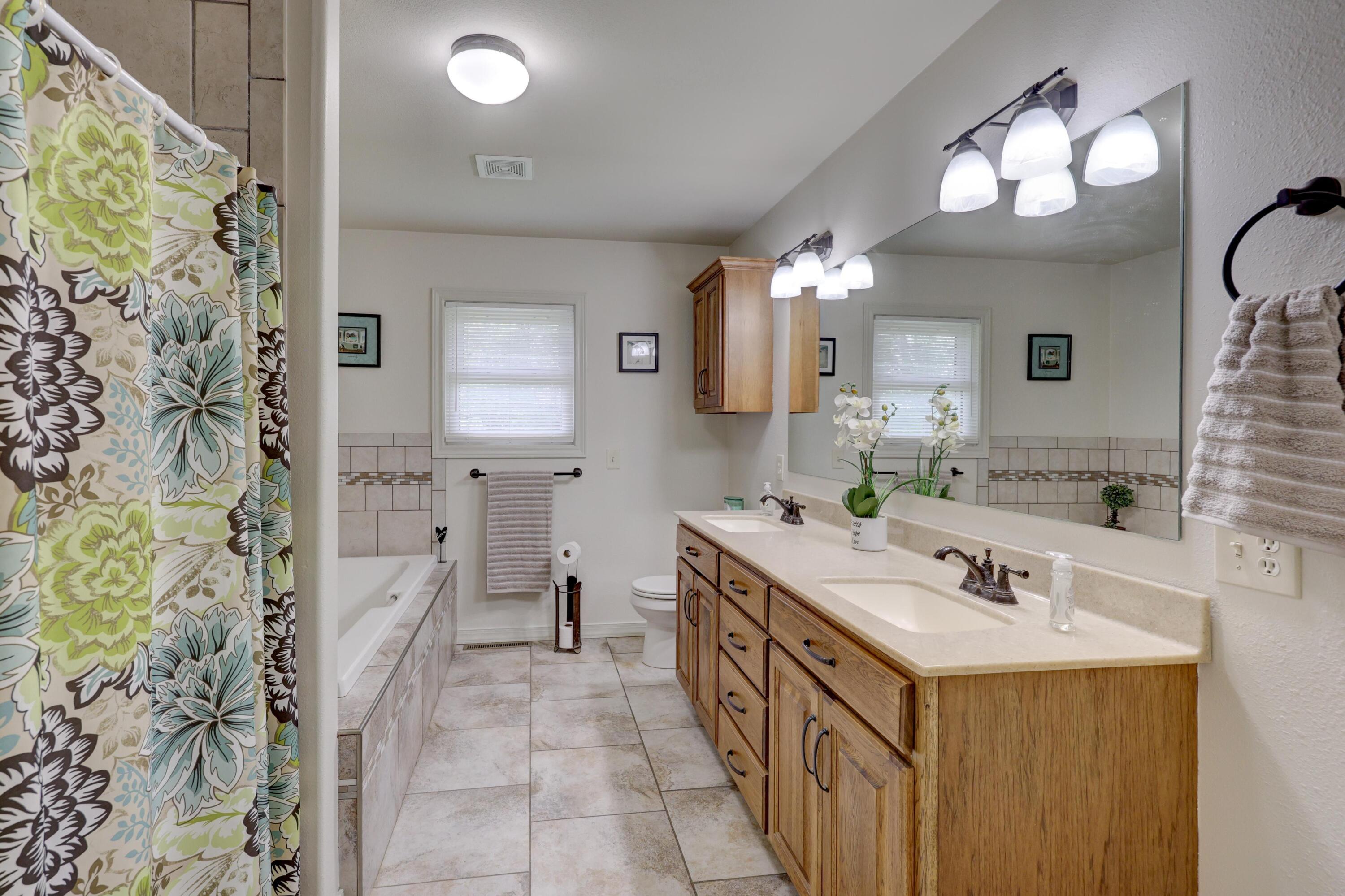 13200 Oregon Lane Property Photo 50