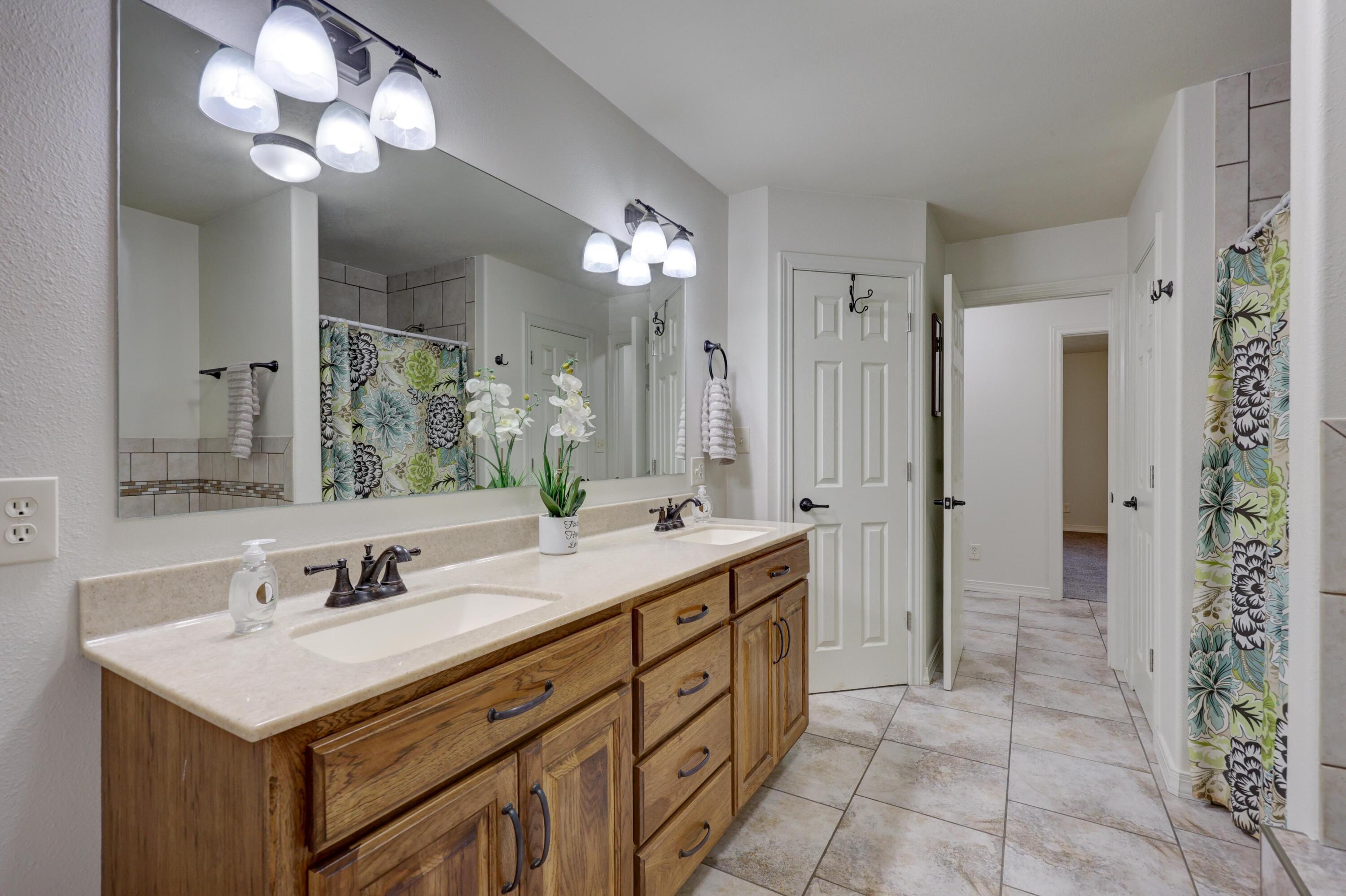 13200 Oregon Lane Property Photo 54