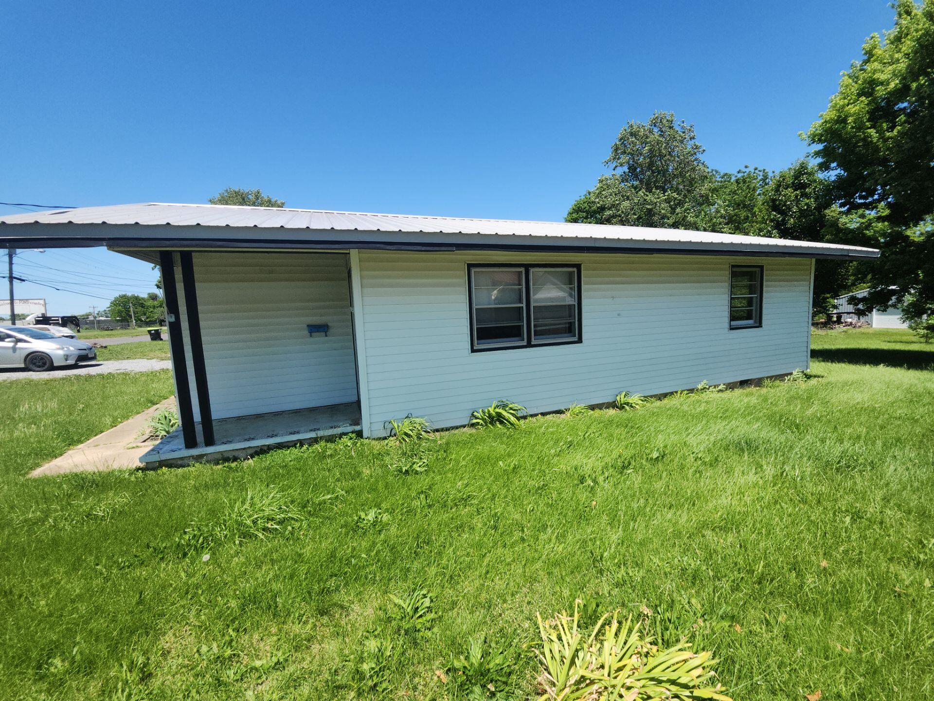 1208 Thomasville Road Property Photo 4