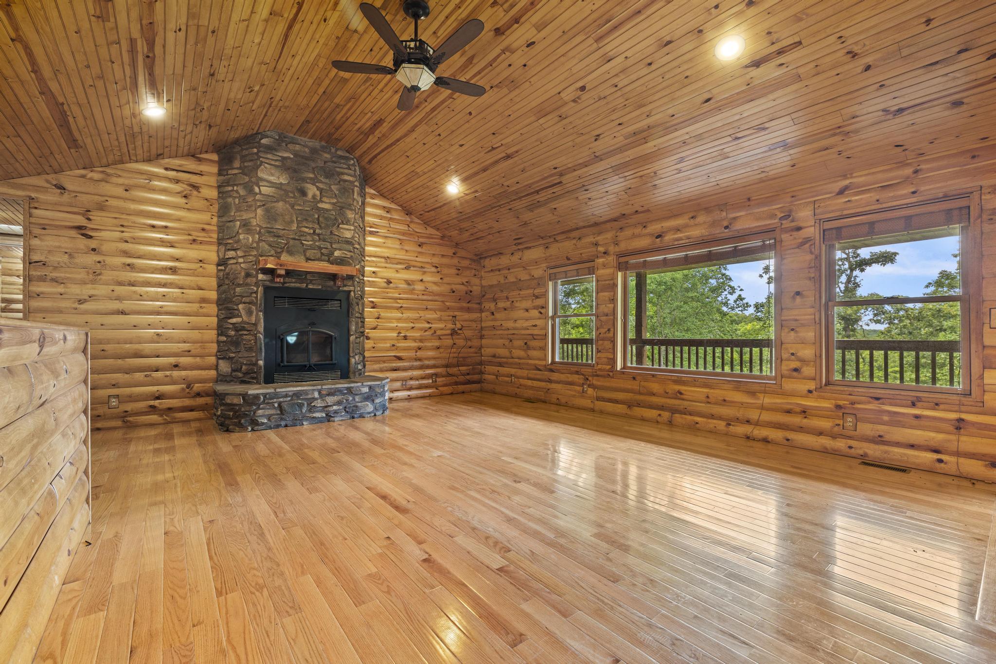 225 Cory's Trail Property Photo 13