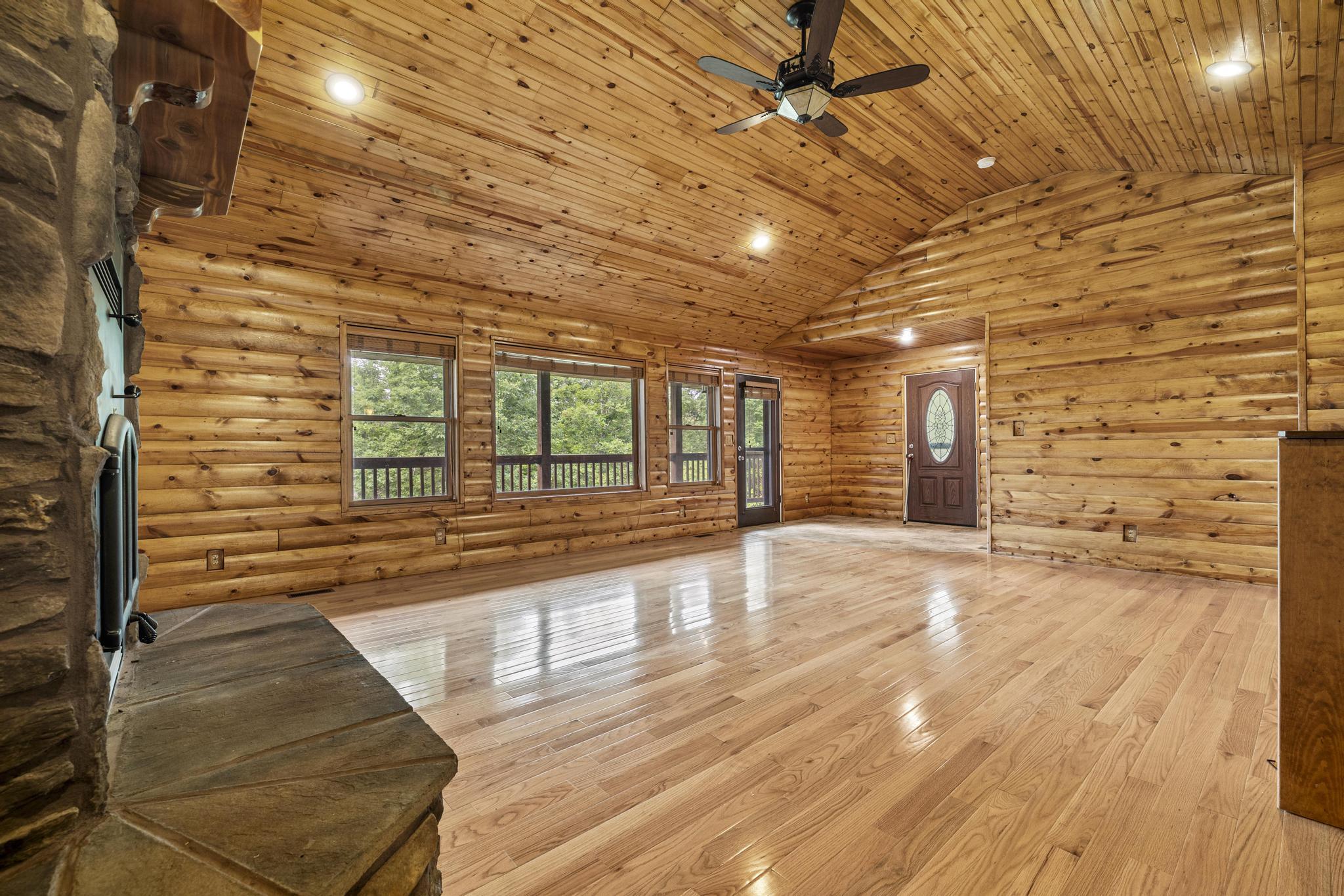 225 Cory's Trail Property Photo 14