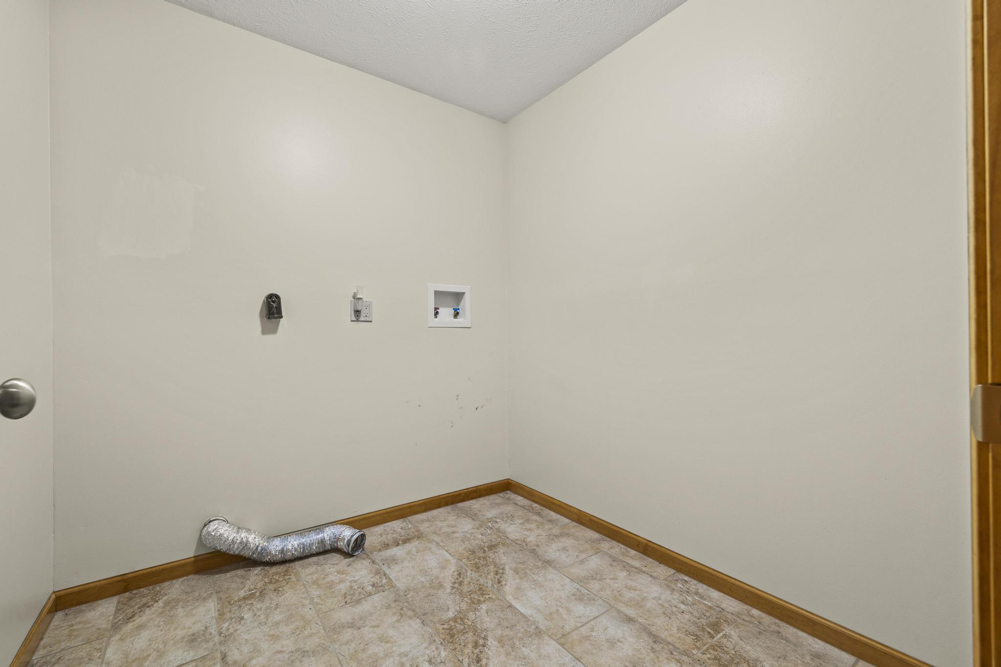 225 Cory's Trail Property Photo 51