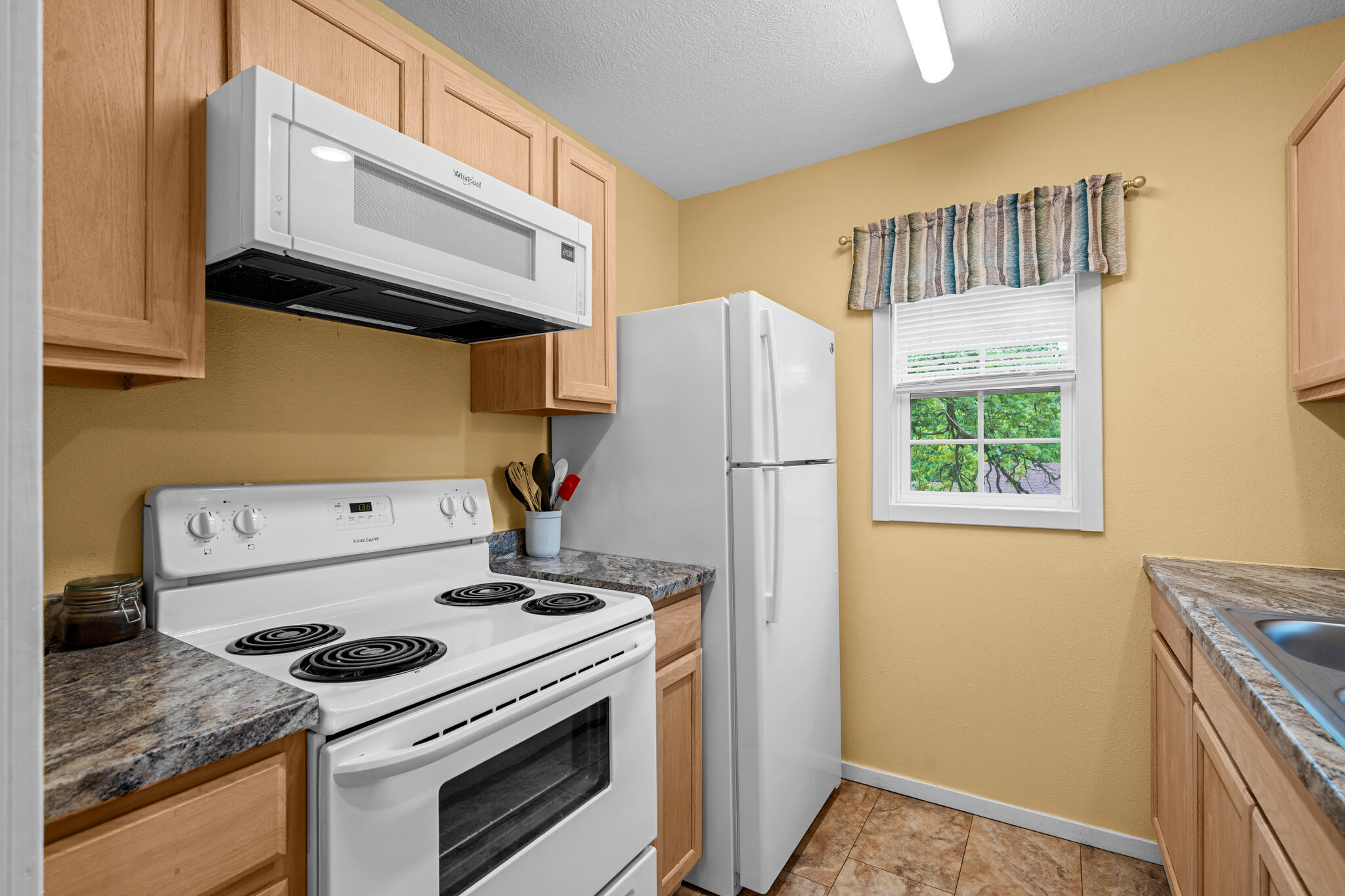 177 Benton Avenue Property Photo 78
