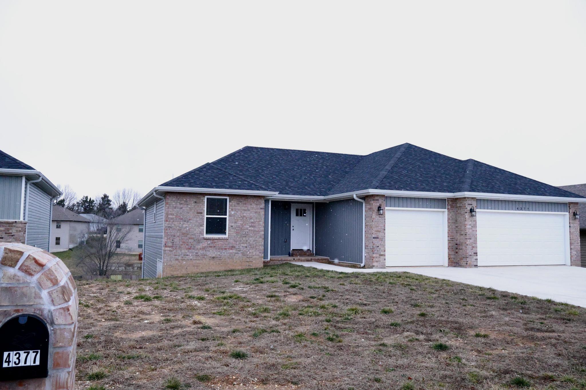 4377 North Toby Avenue Property Photo 1