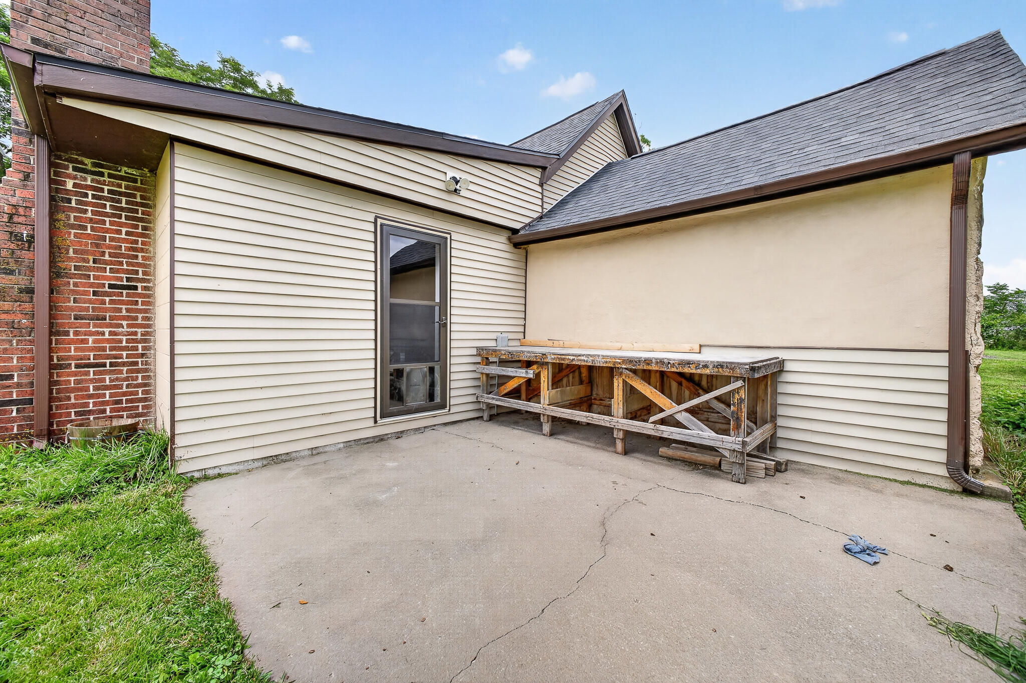 2081 Sand Ridge Road Property Photo 5