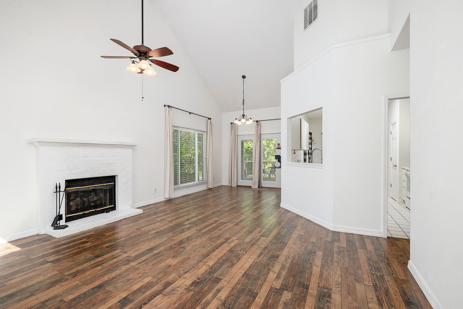 420 Amanda Road Property Photo 7