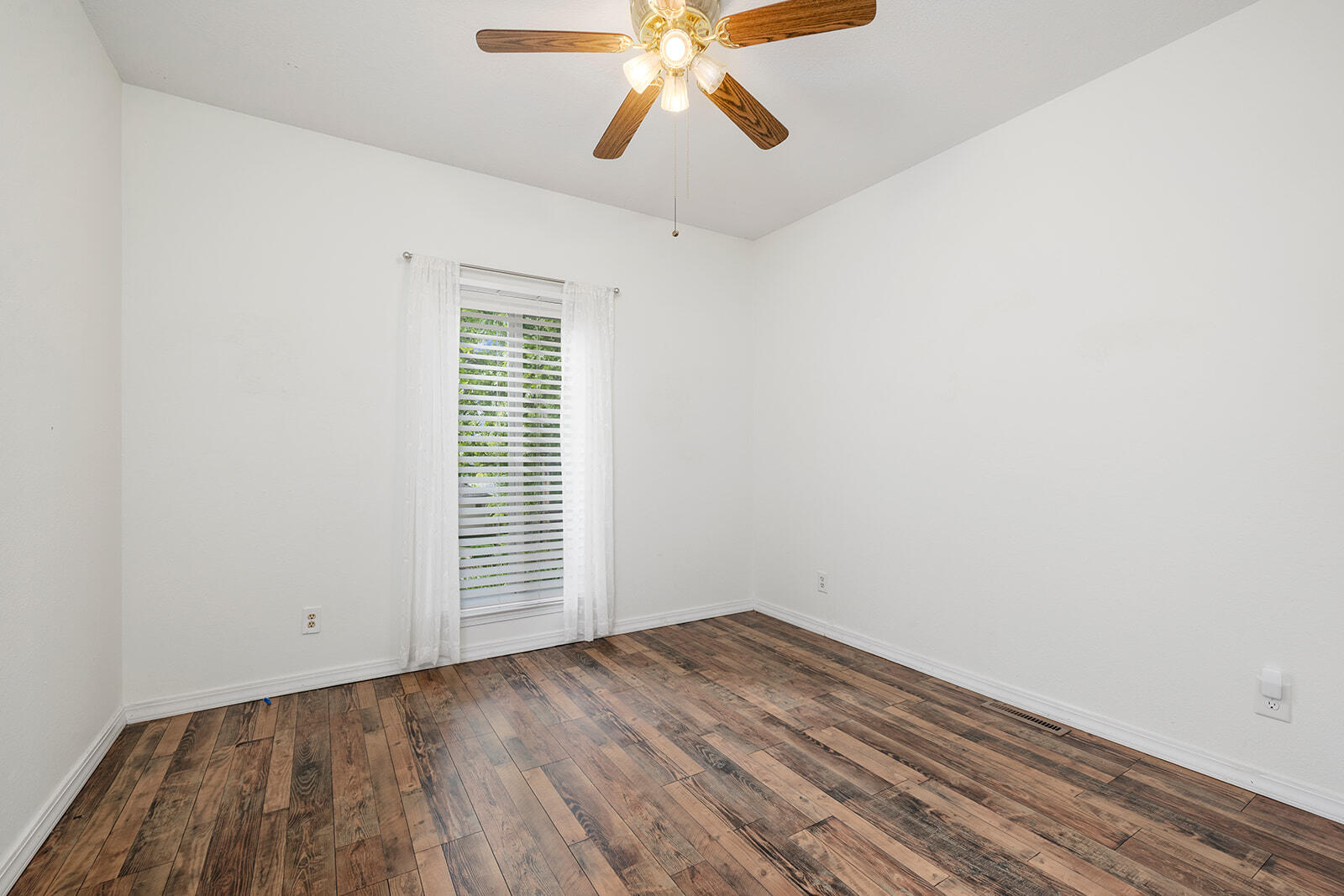 420 Amanda Road Property Photo 20