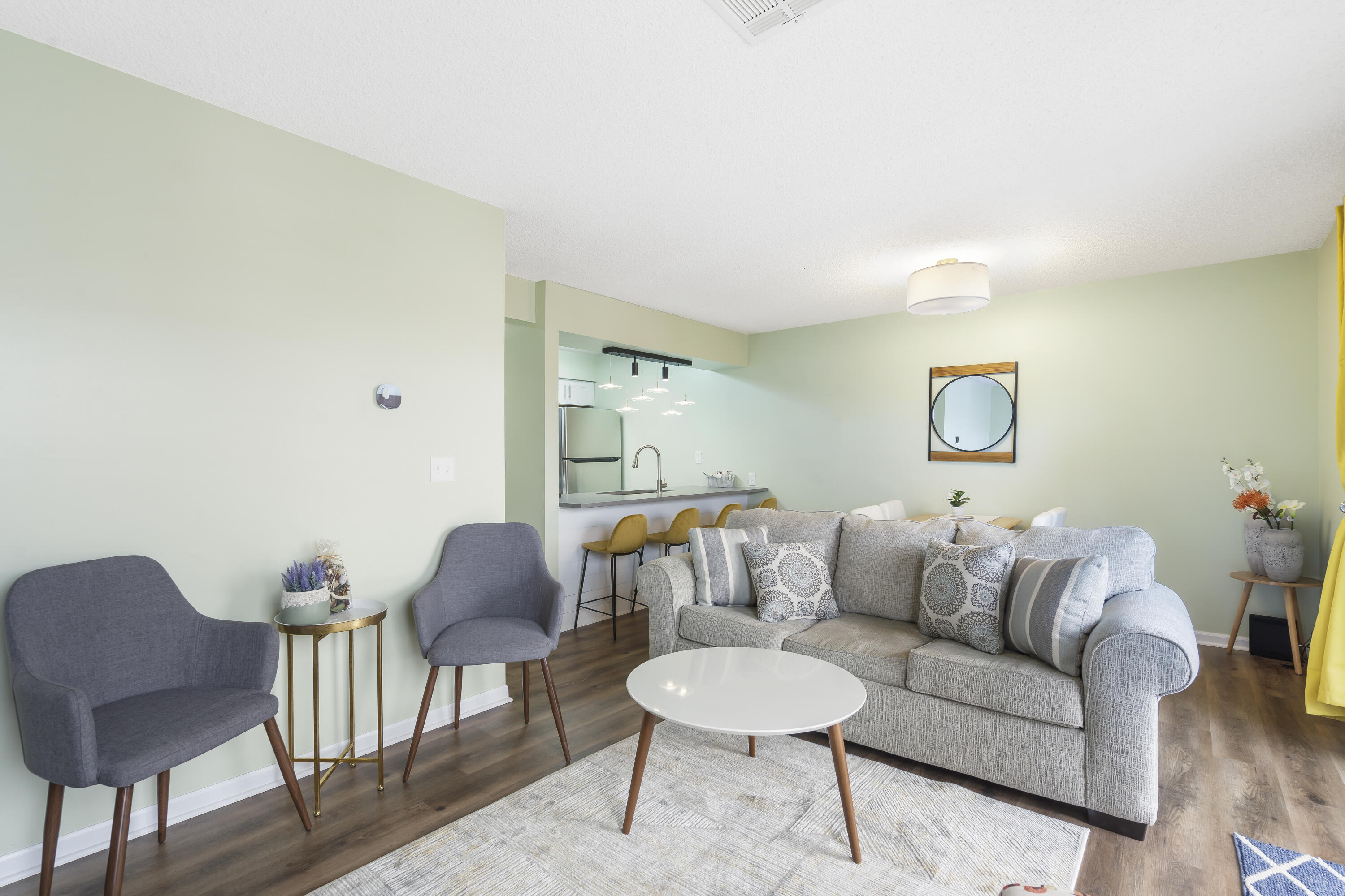 257 Clubhouse Drive 10 Property Photo 5