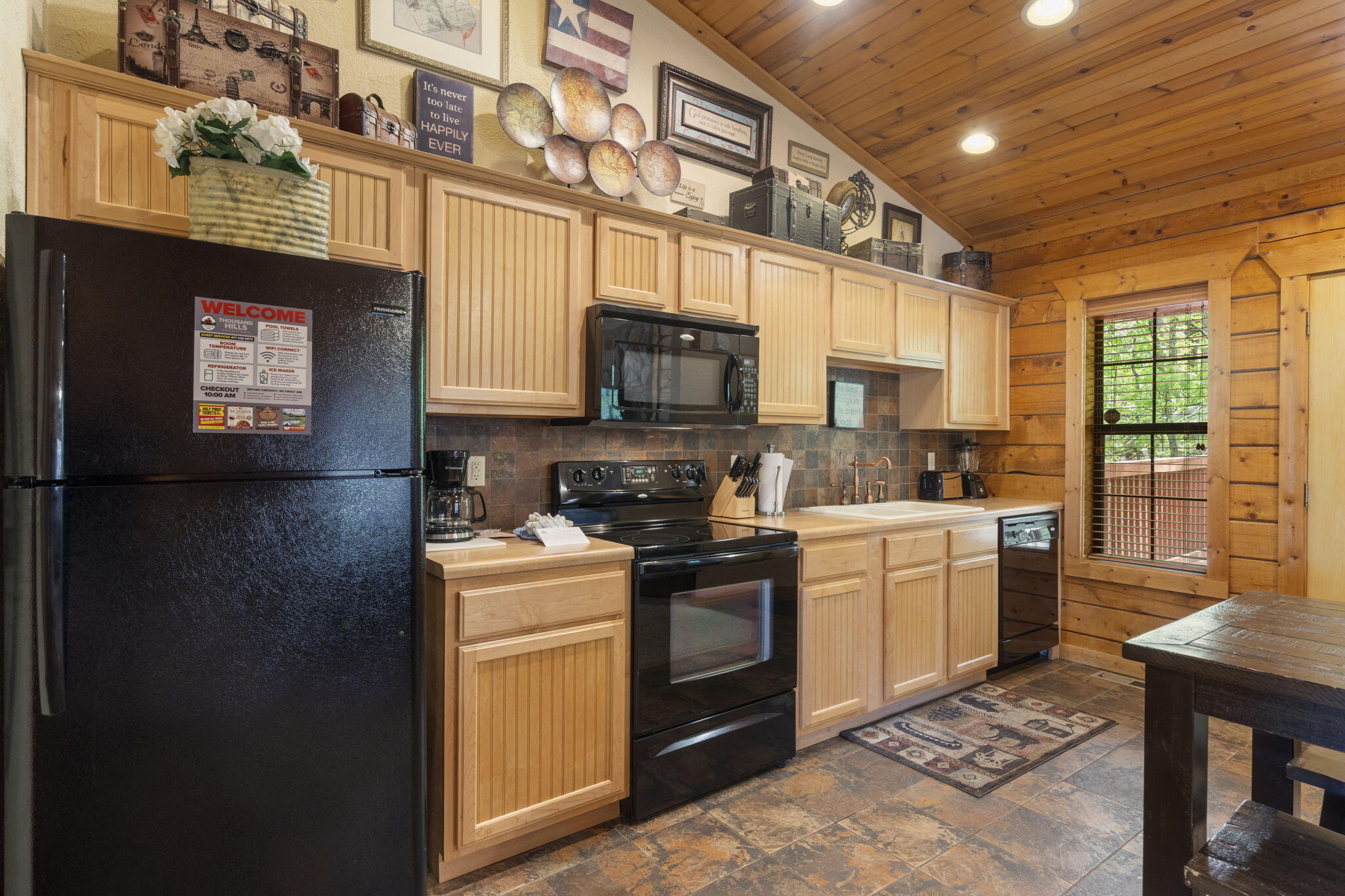 141 Rock Candy Lane Property Photo 13