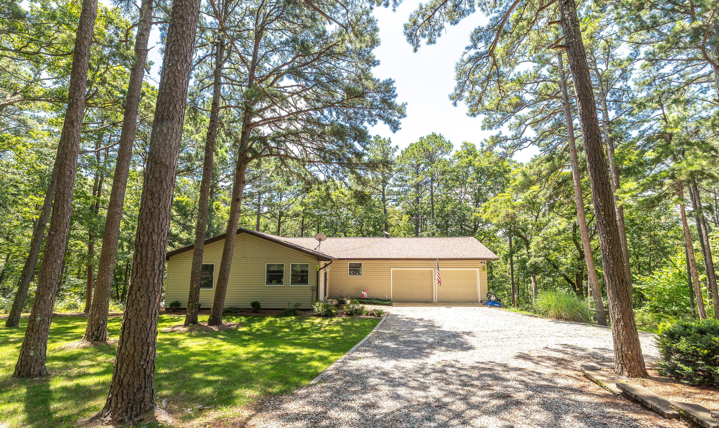 11545 Slaughter Road Property Photo 1