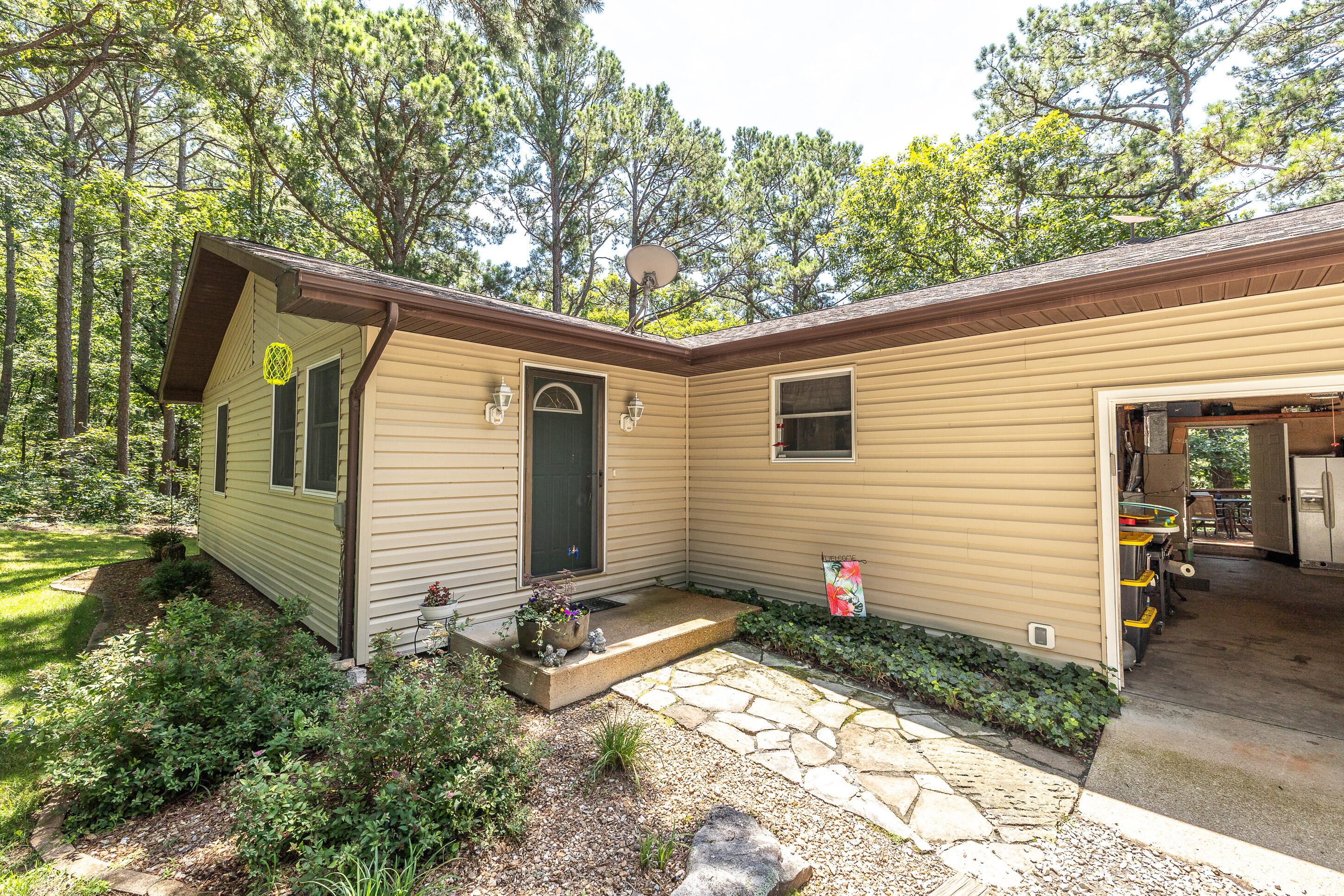 11545 Slaughter Road Property Photo 16