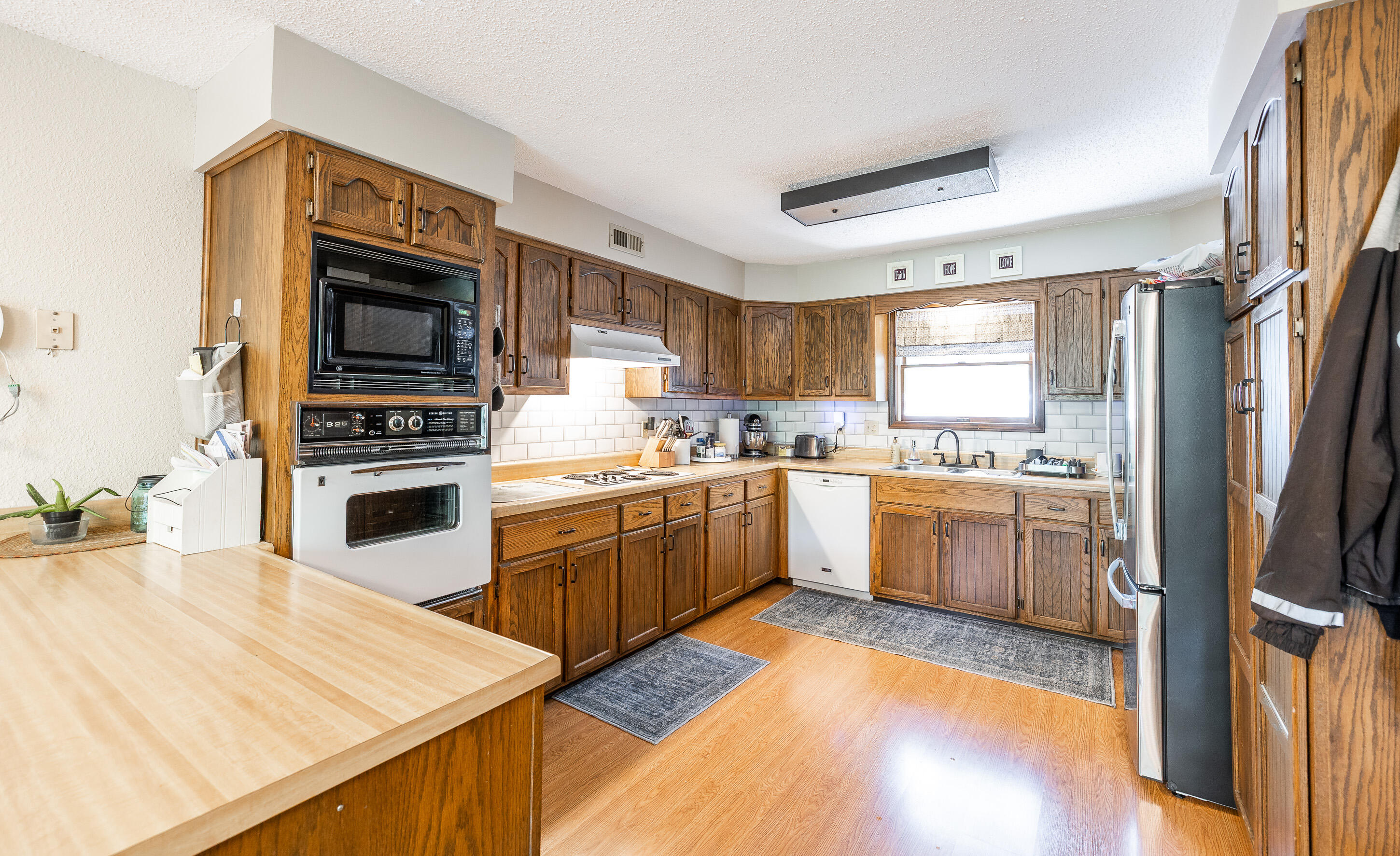 11545 Slaughter Road Property Photo 20
