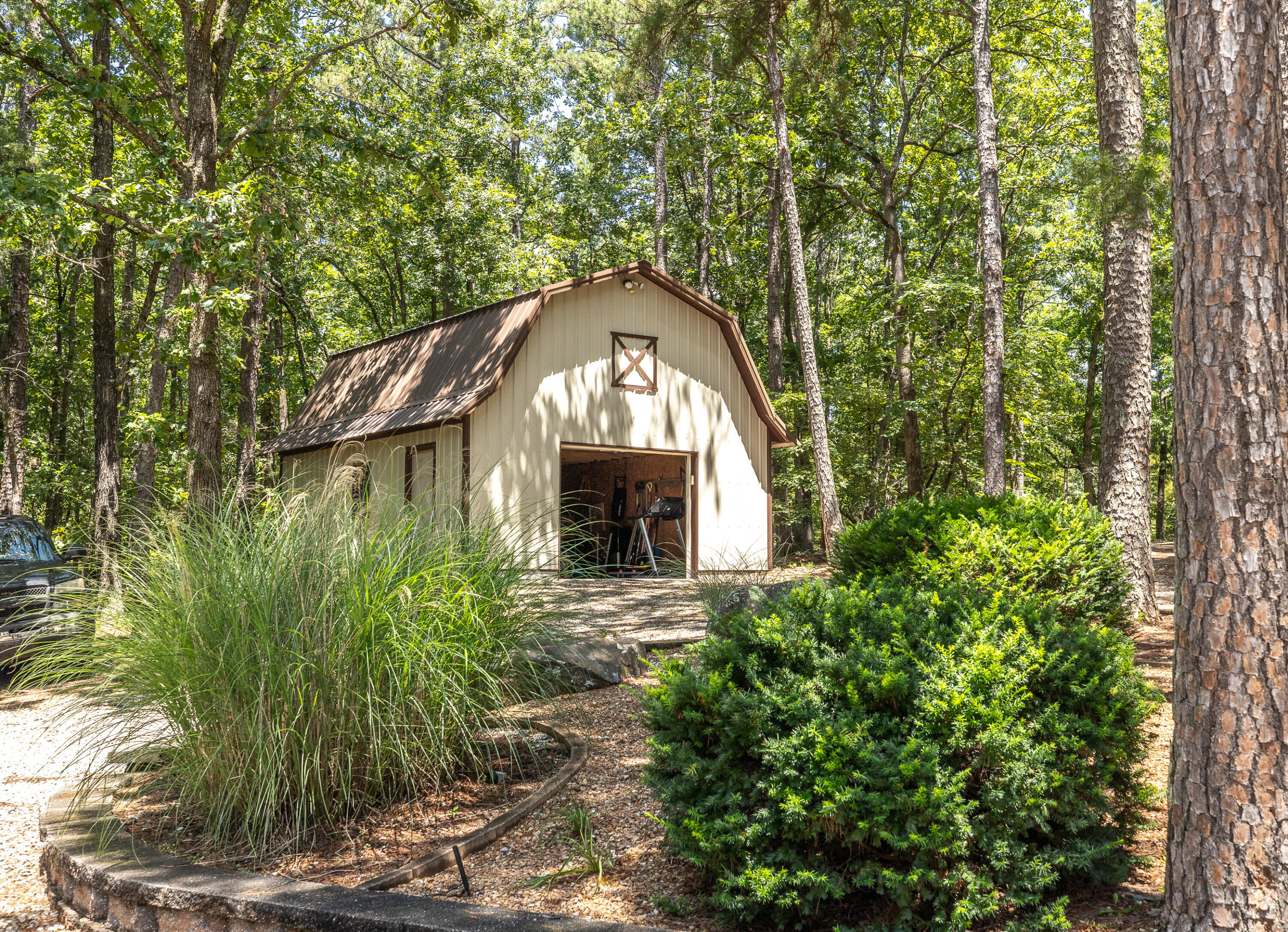 11545 Slaughter Road Property Photo 42