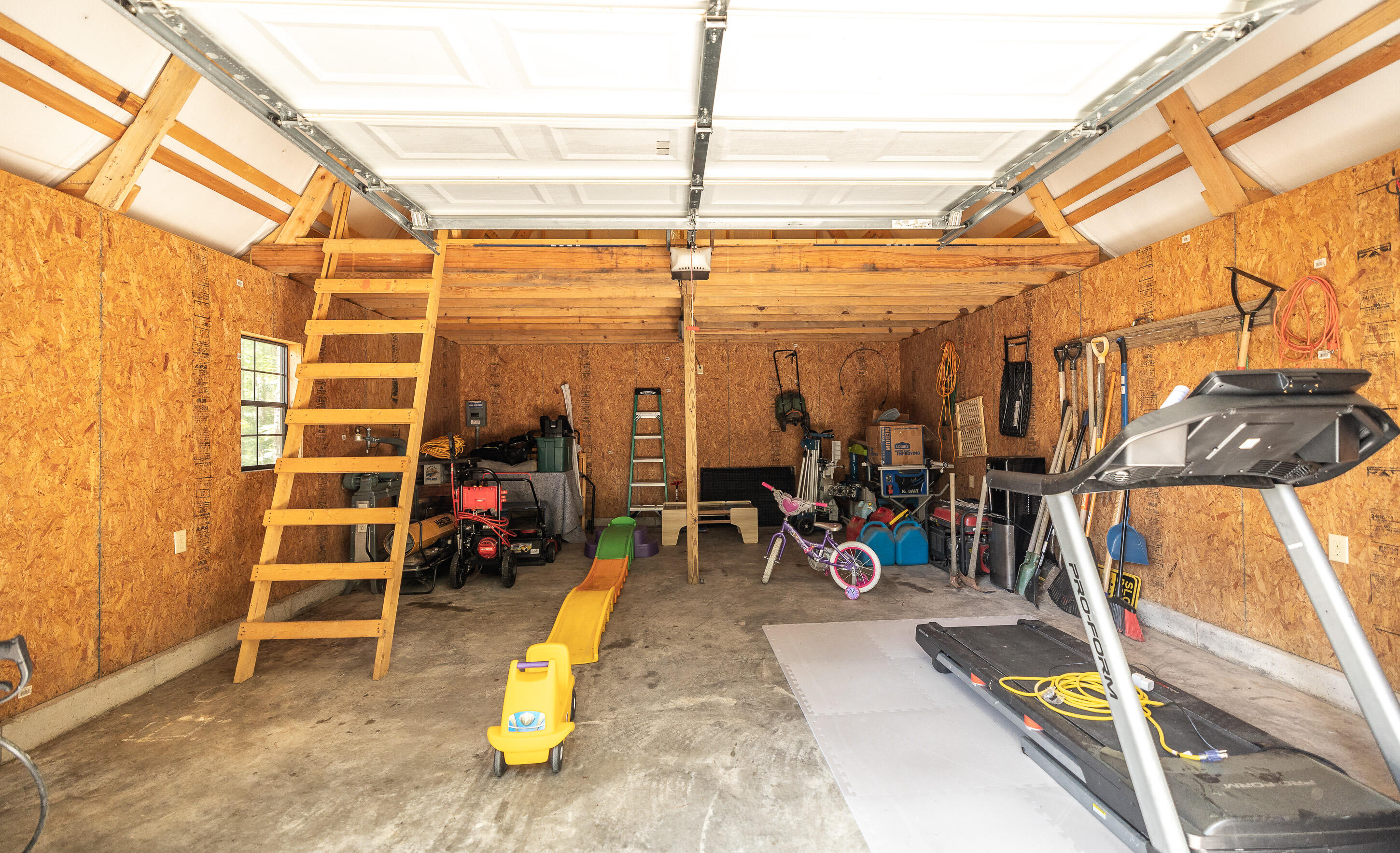 11545 Slaughter Road Property Photo 43