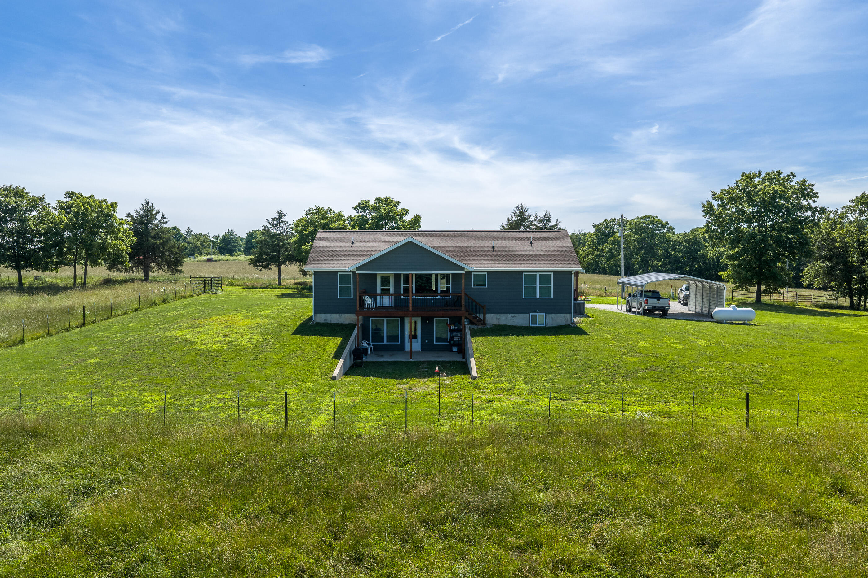 60326011 Property Photo 6