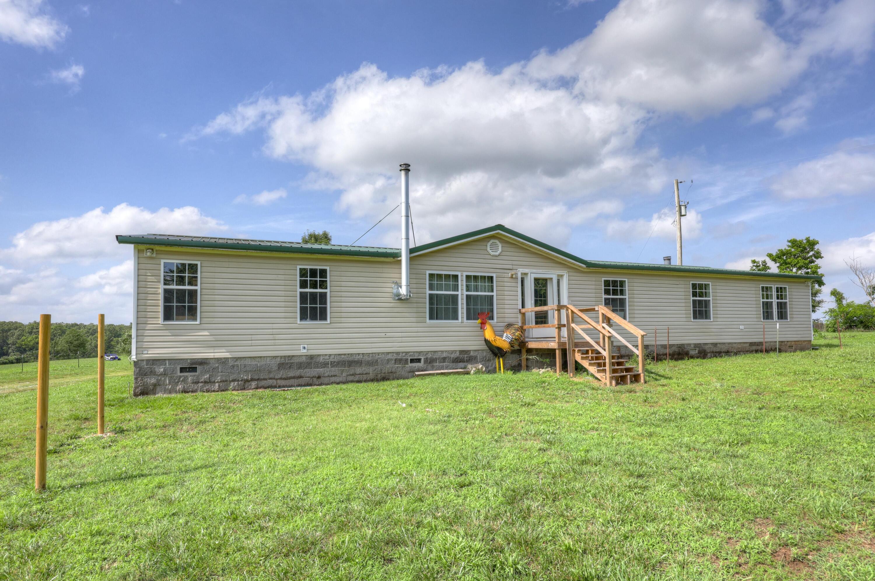 9072 East State Highway 76 Property Photo 39