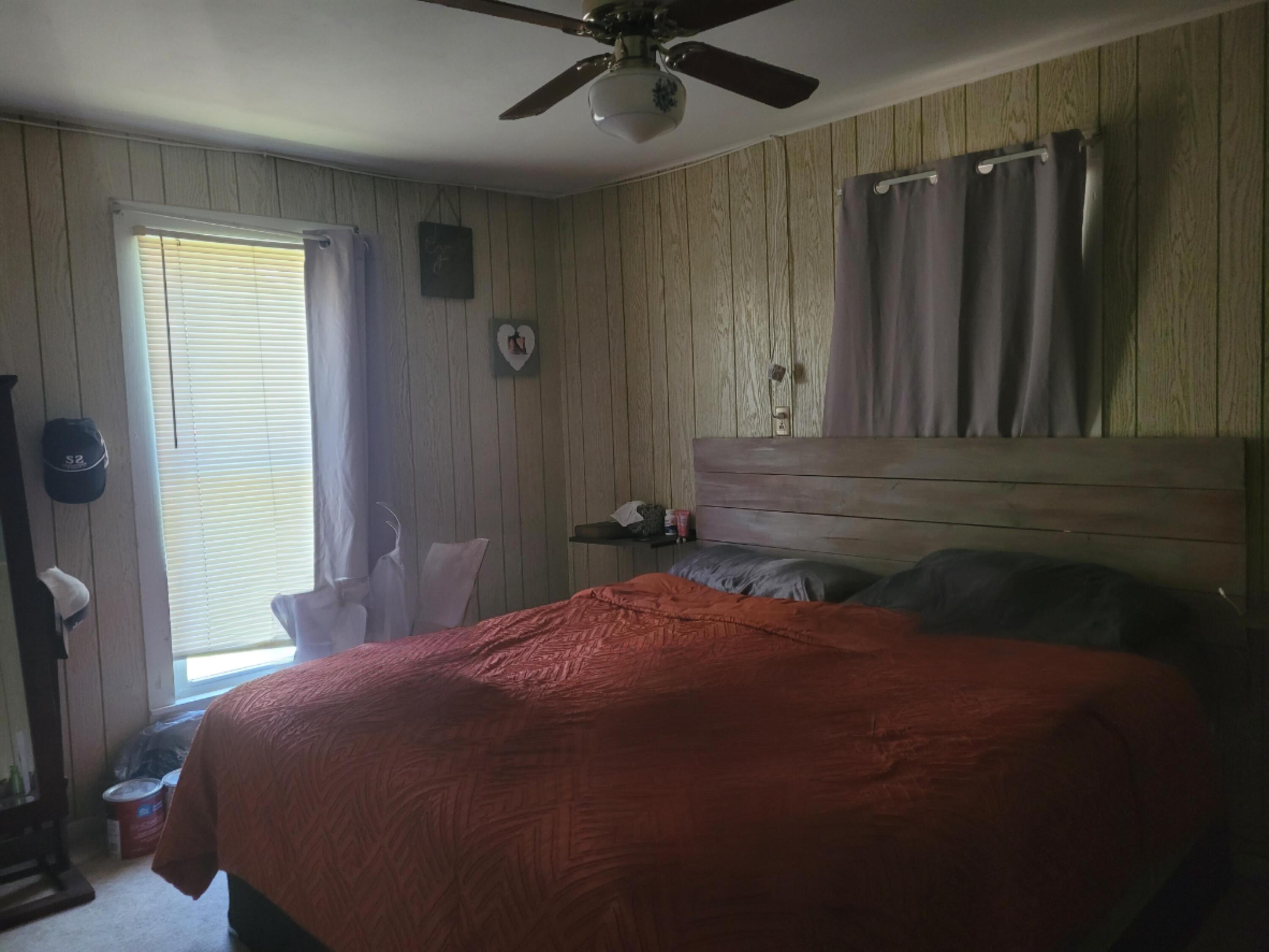 1220 Lambert Lane Property Photo 12