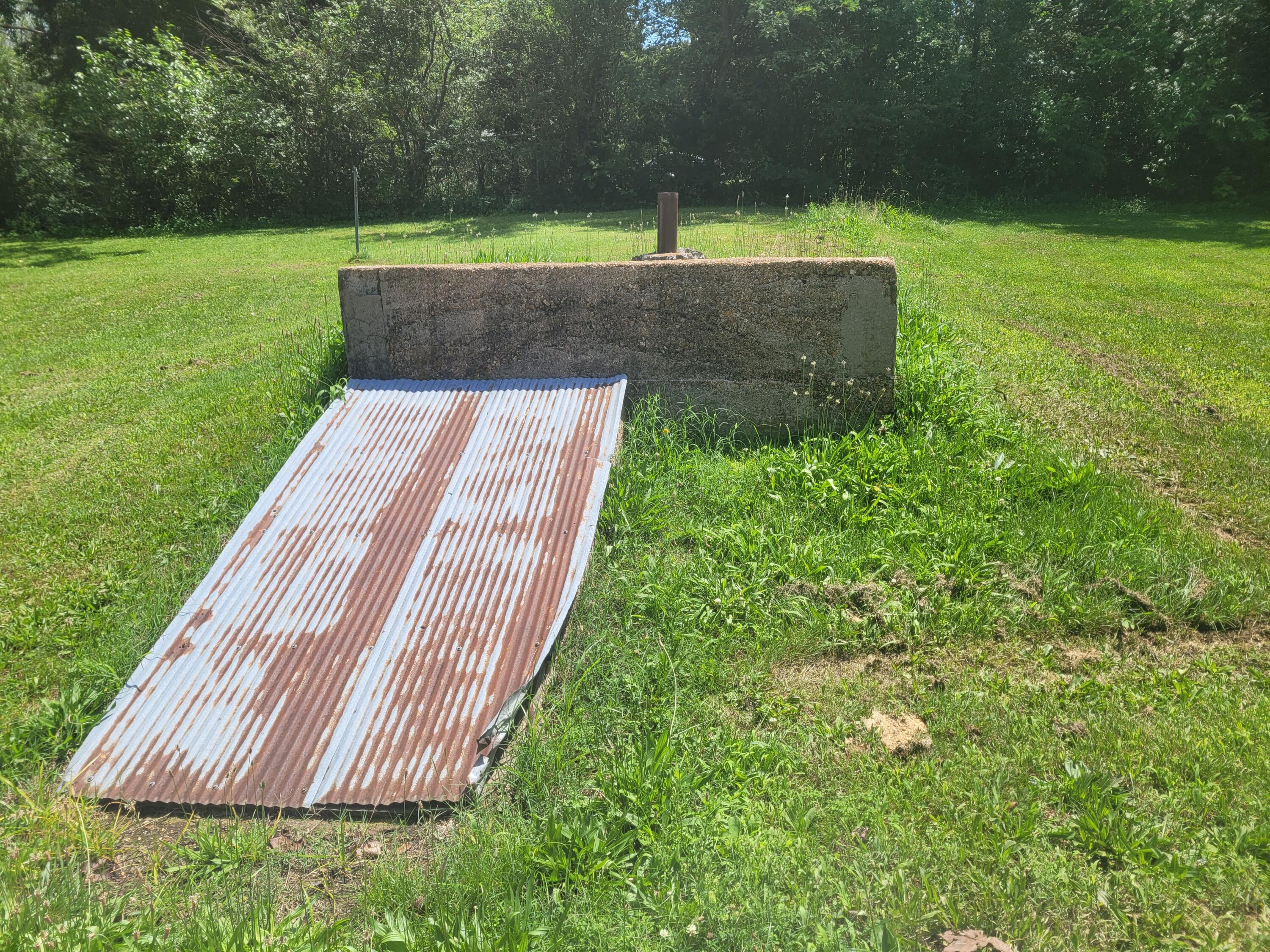 1220 Lambert Lane Property Photo 21