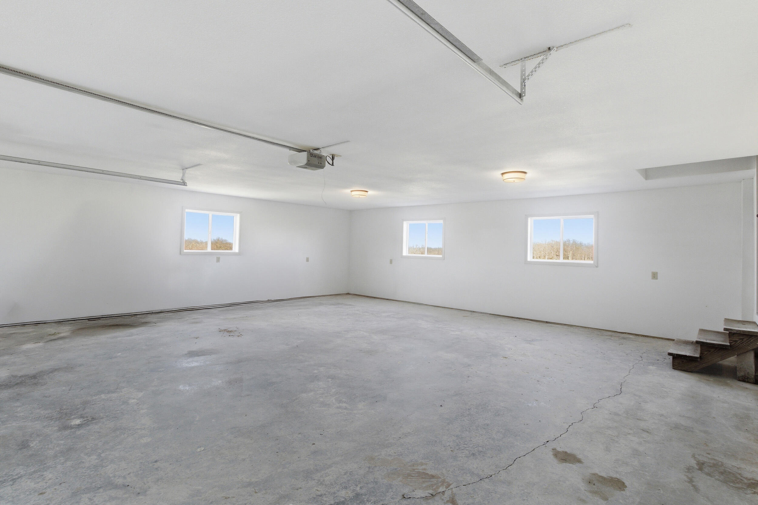 23594 Lawrence 1200 Property Photo 22