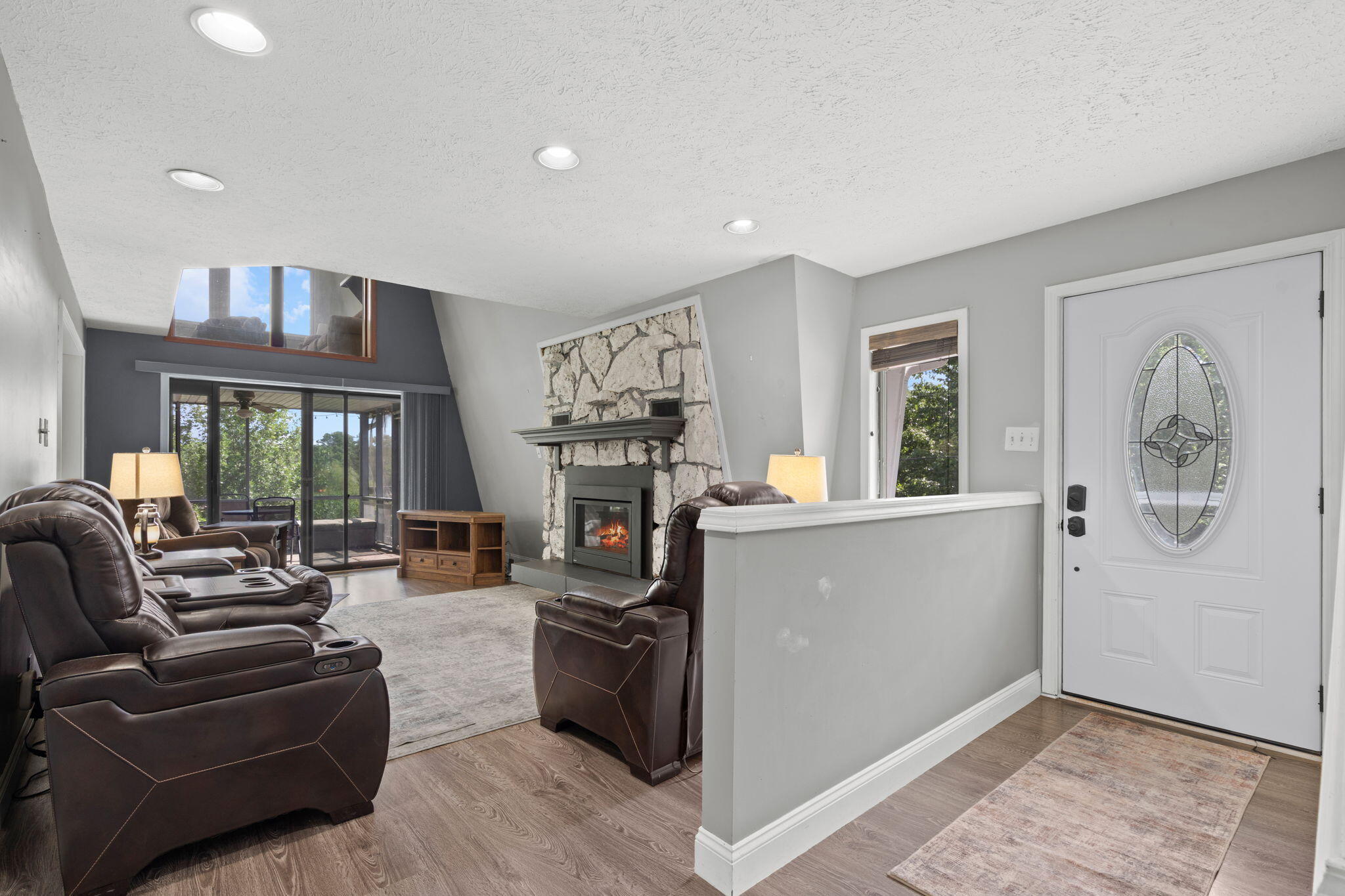 27111 White Tail Road Property Photo 5