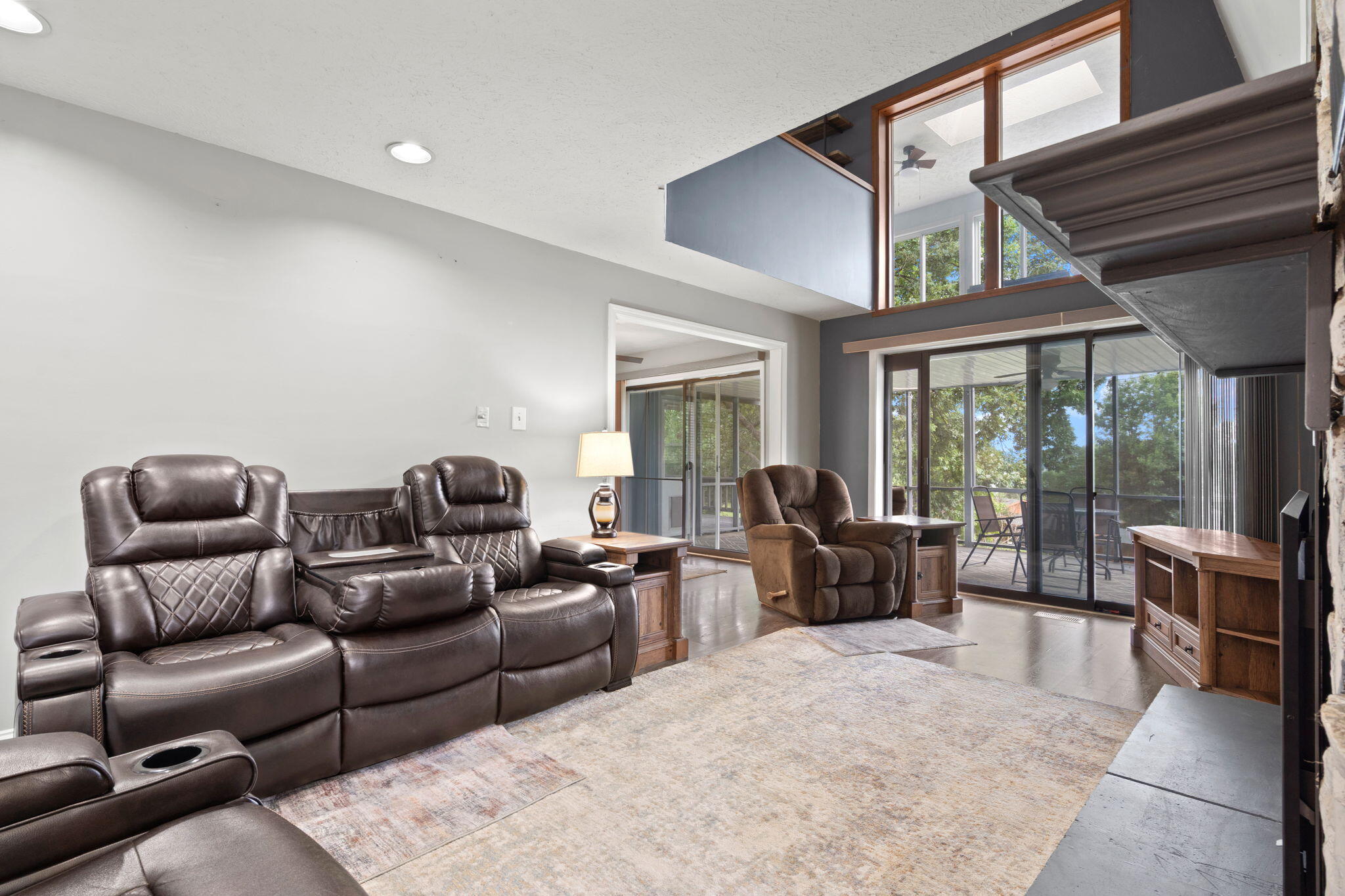 27111 White Tail Road Property Photo 6