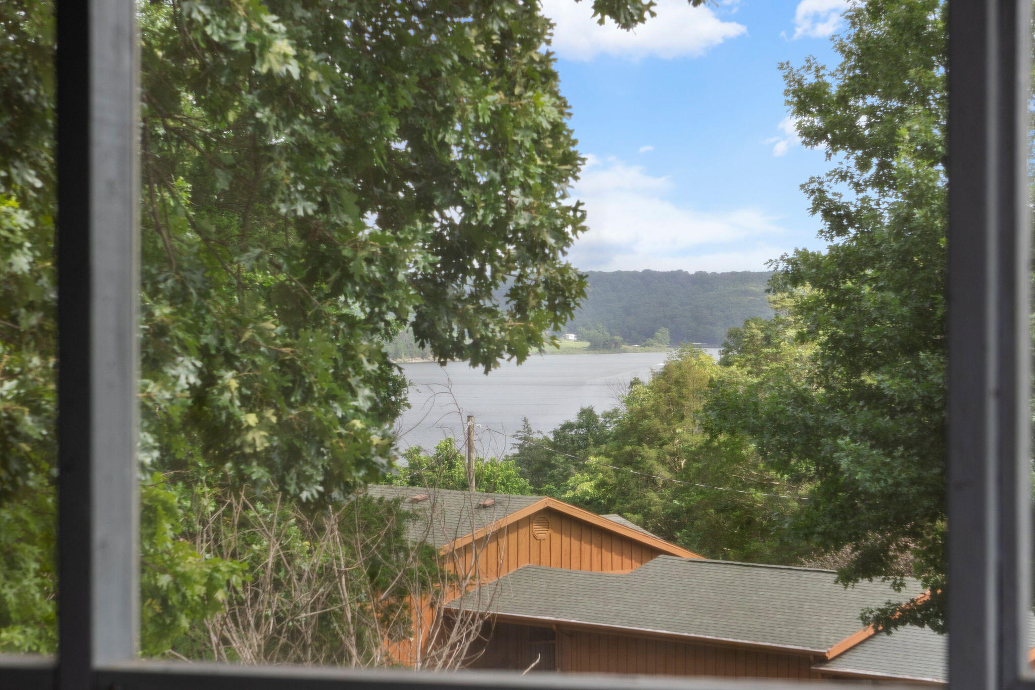 27111 White Tail Road Property Photo 17