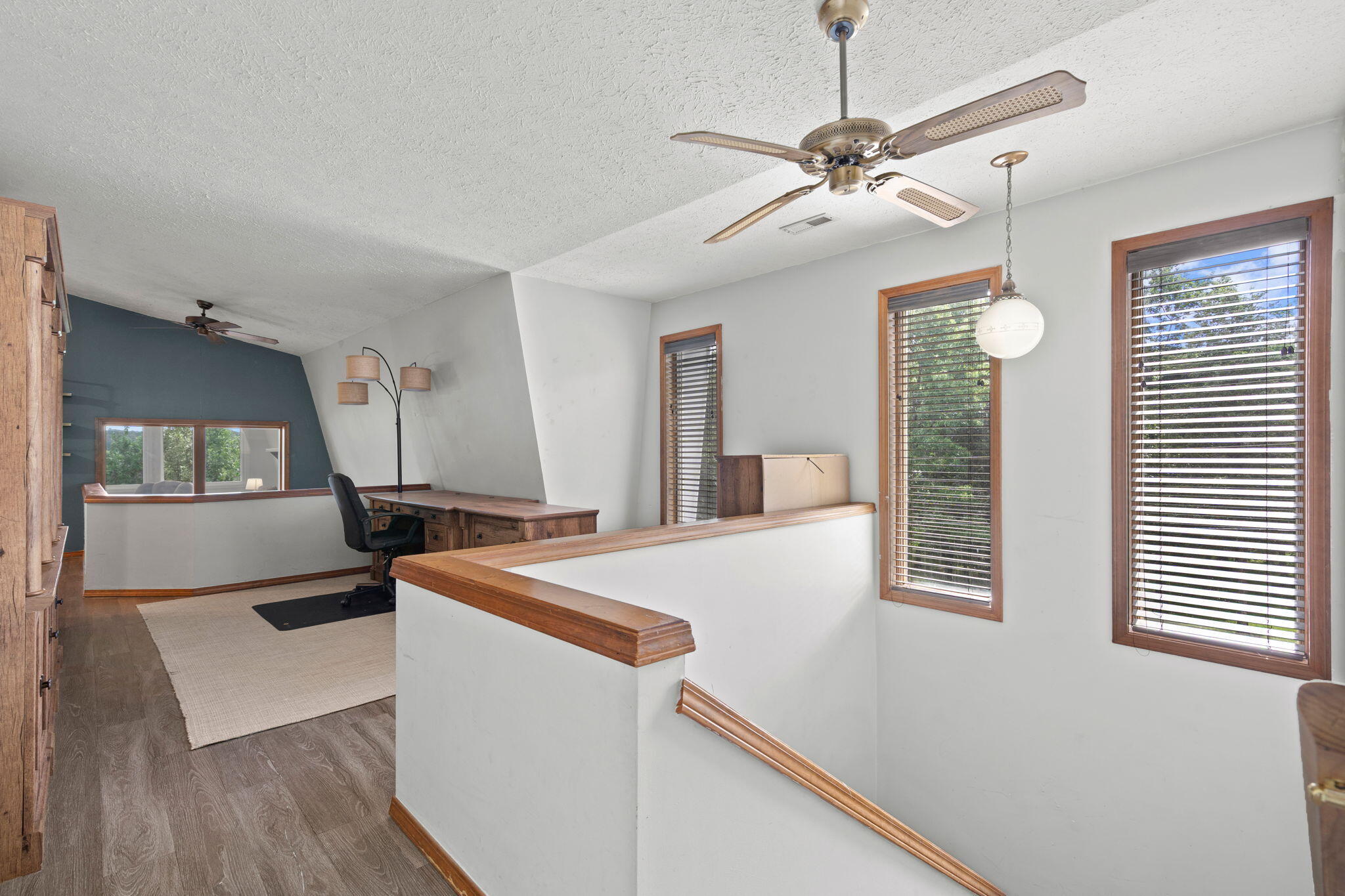 27111 White Tail Road Property Photo 23