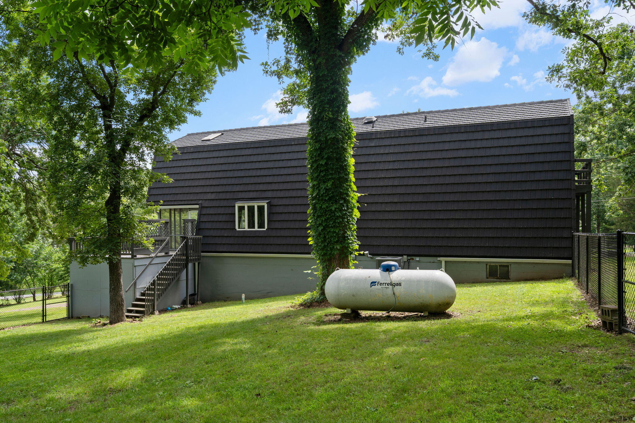 27111 White Tail Road Property Photo 43