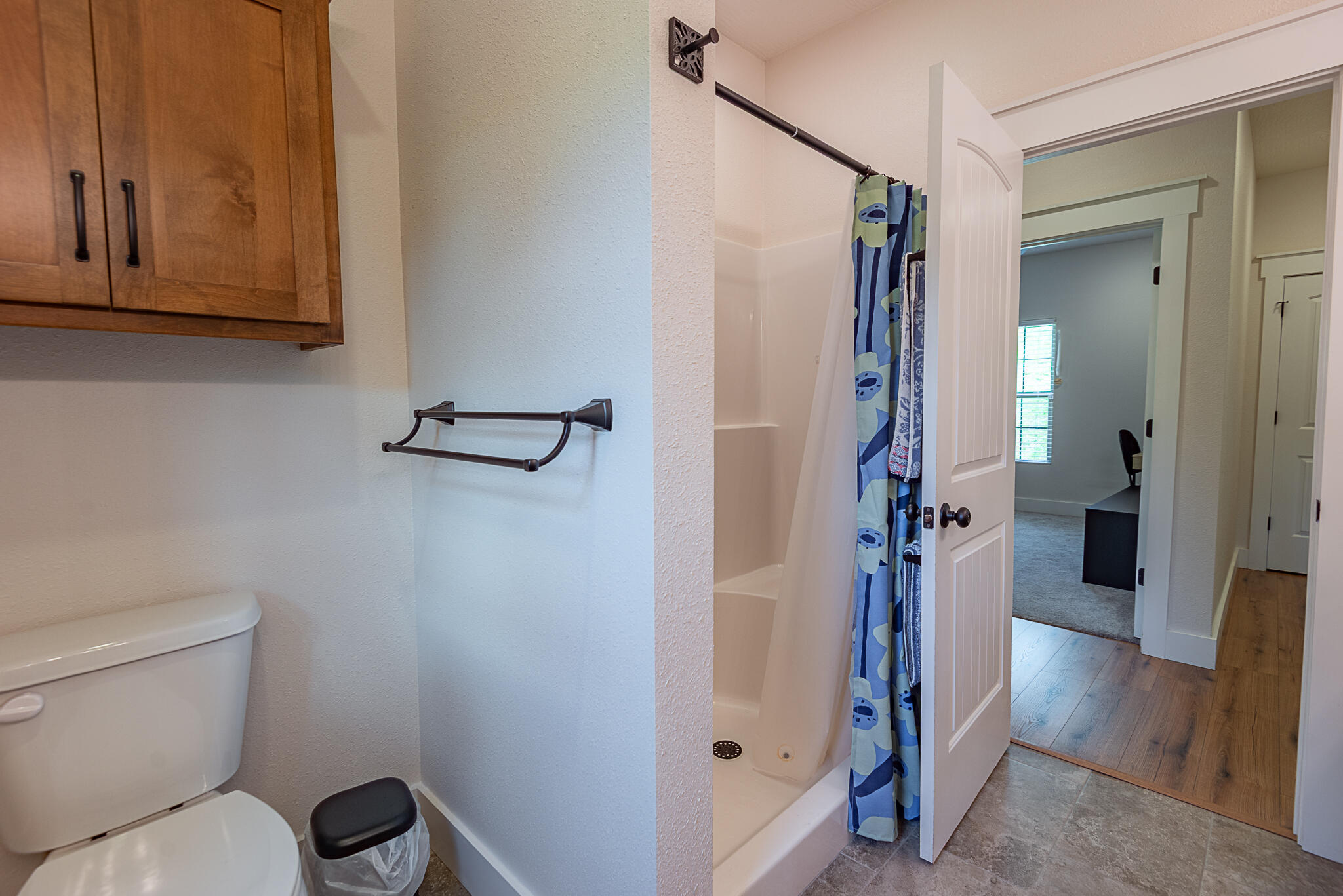 512 Creekside Terrace Property Photo 38