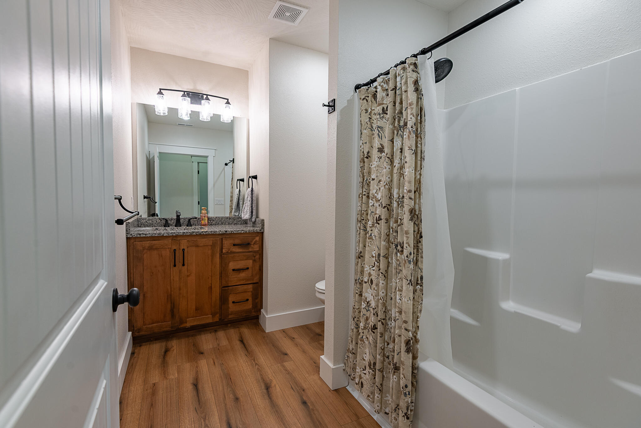 512 Creekside Terrace Property Photo 51