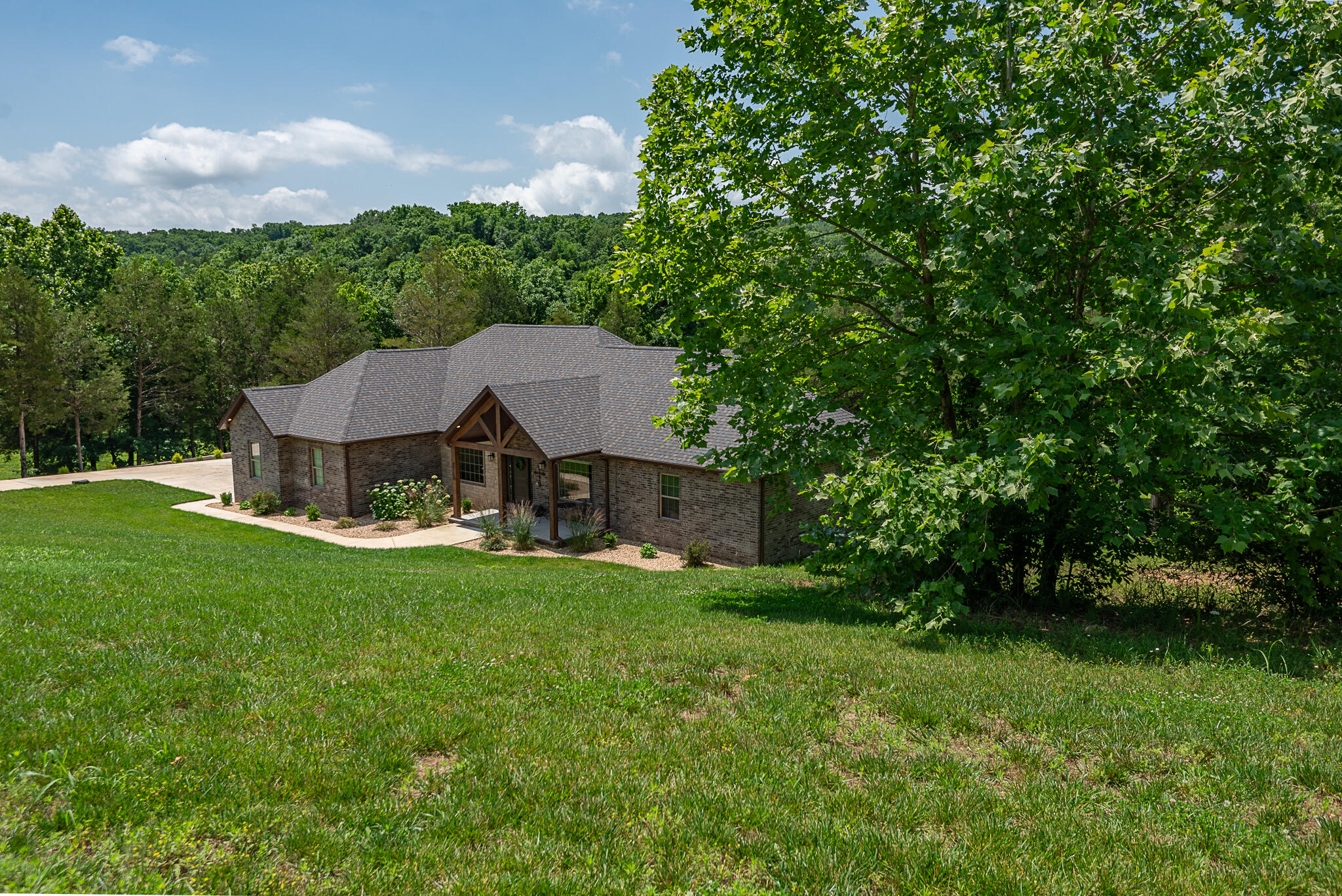 512 Creekside Terrace Property Photo 68