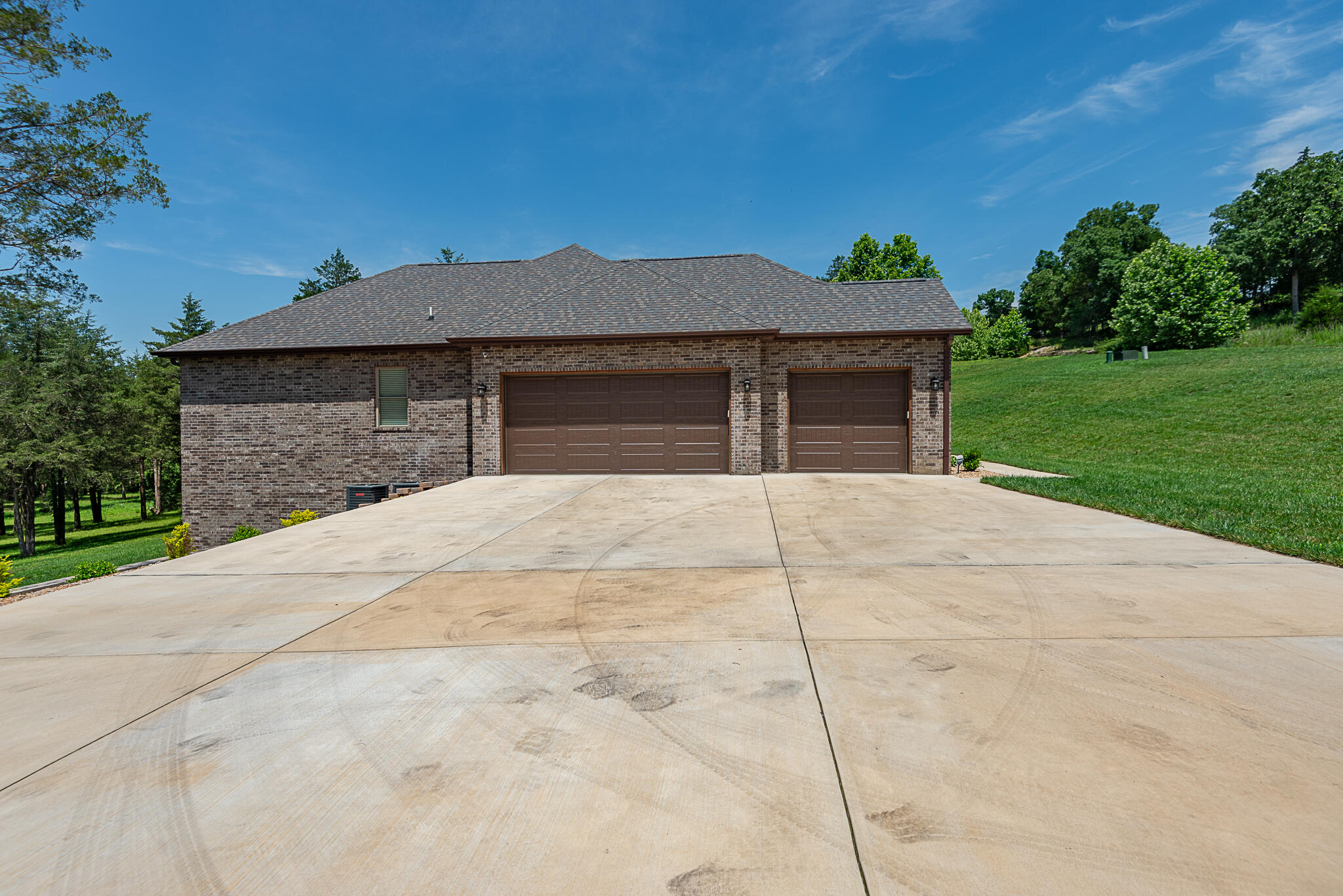 512 Creekside Terrace Property Photo 69