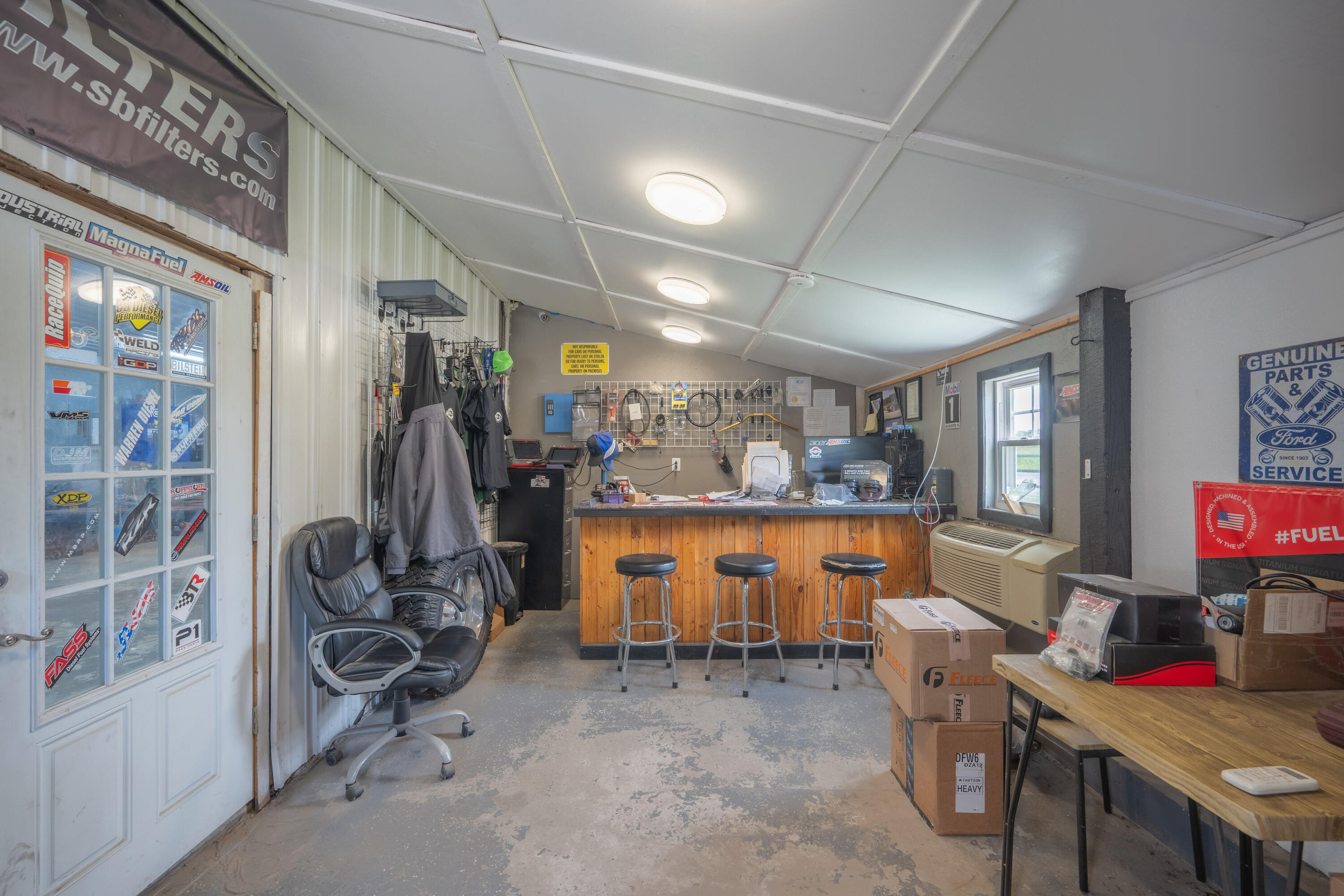 201 201 County Rd 180 Property Photo 6