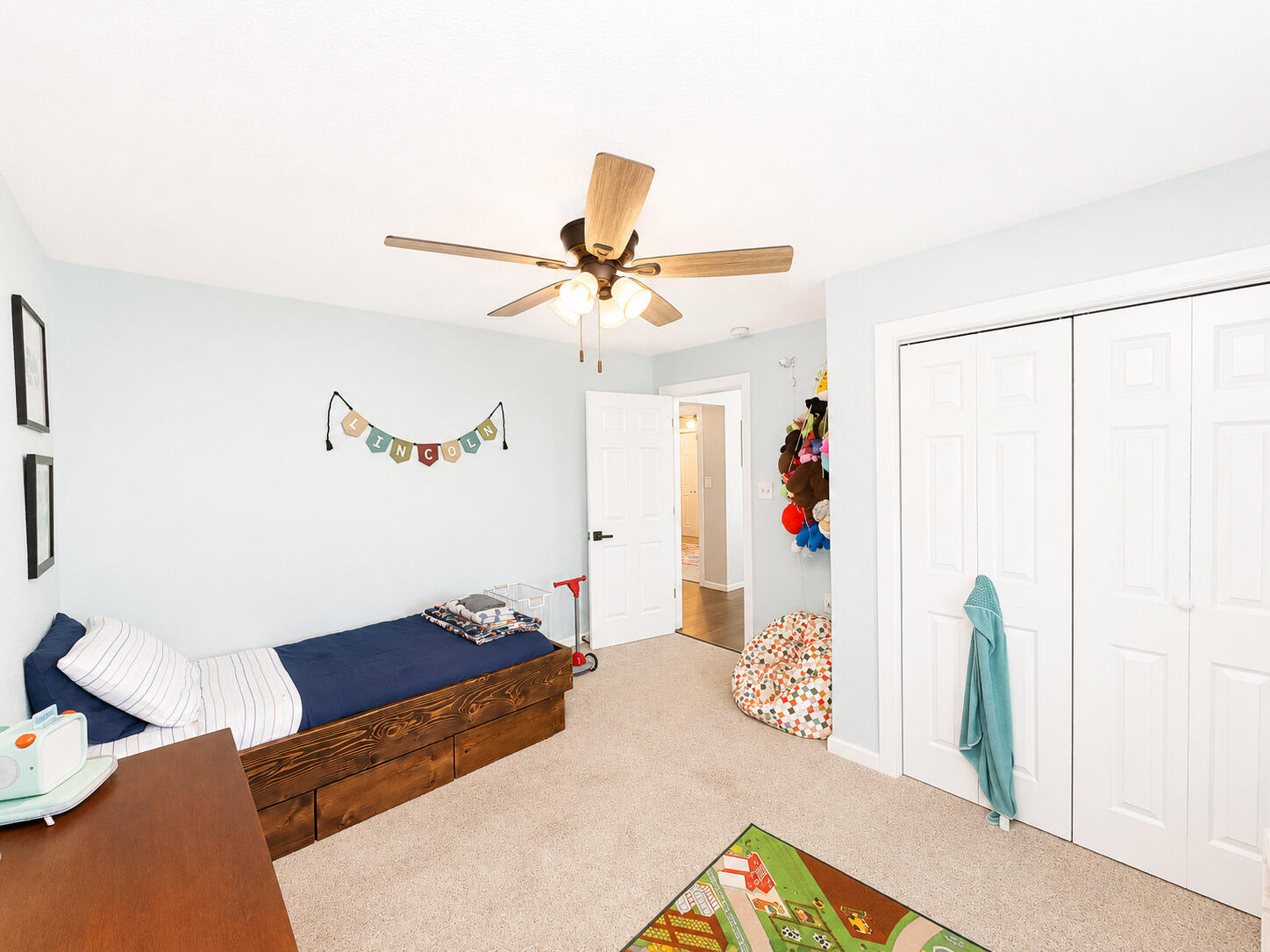 772 North Plainview Road Property Photo 26