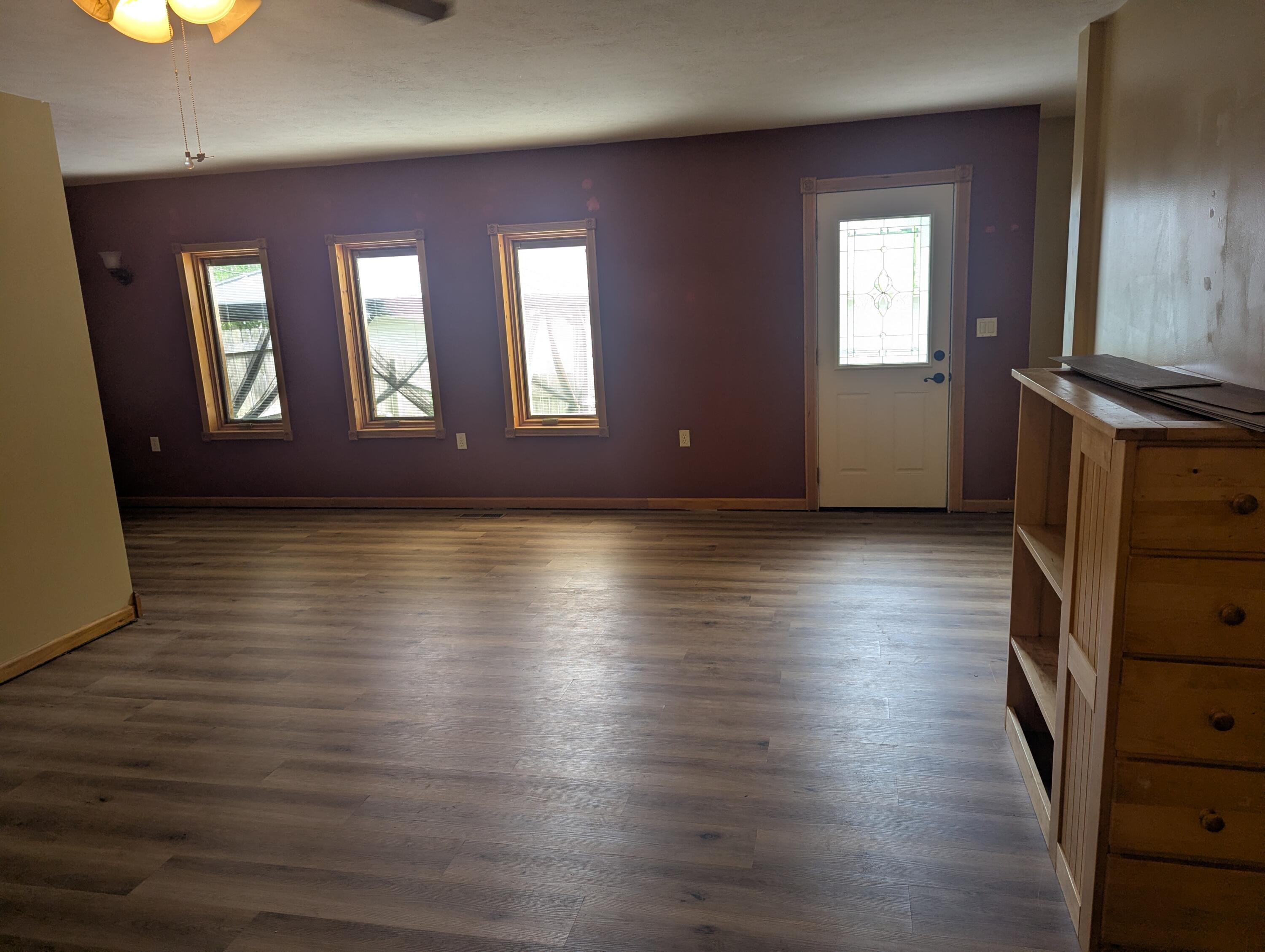 577 South Canterbury Lane Property Photo 19