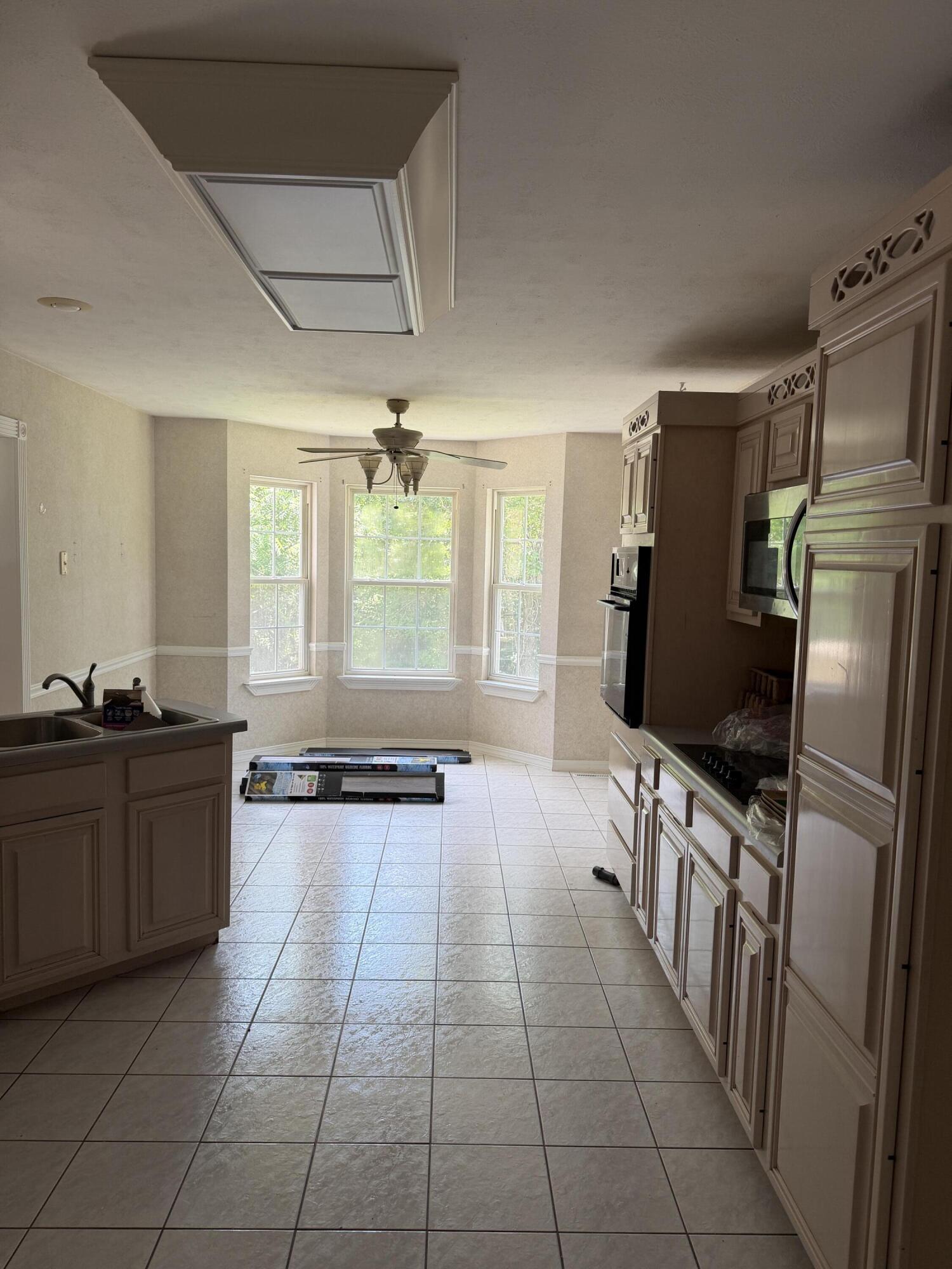 3510 Browning Avenue Property Photo 7
