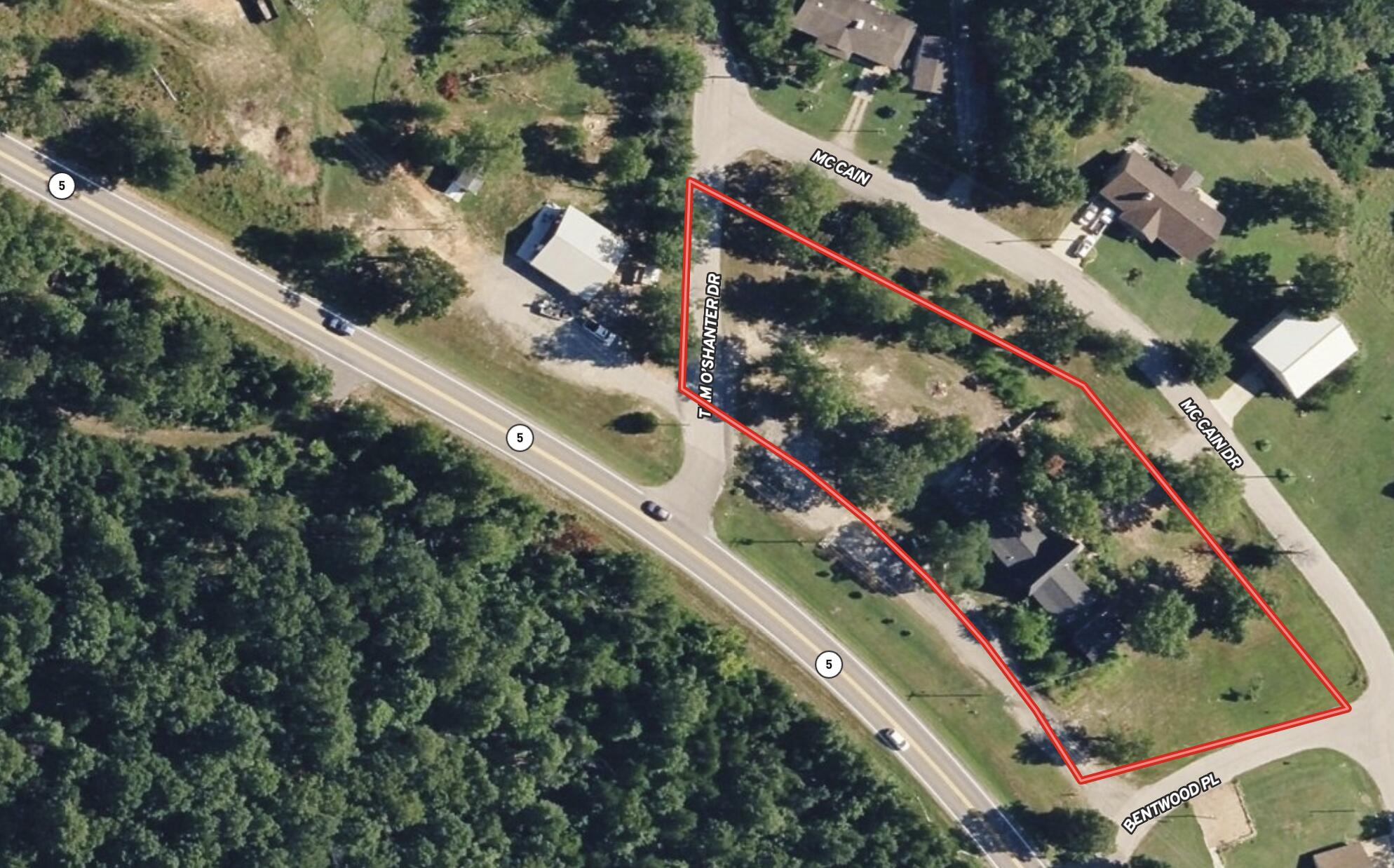 7562 Highway 5 South Property Photo 2