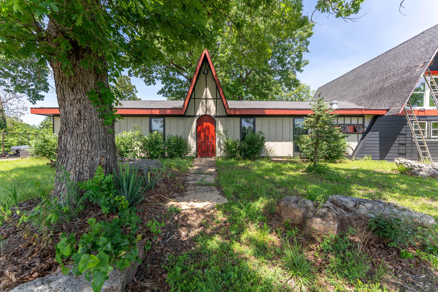 7562 Highway 5 South Property Photo 6