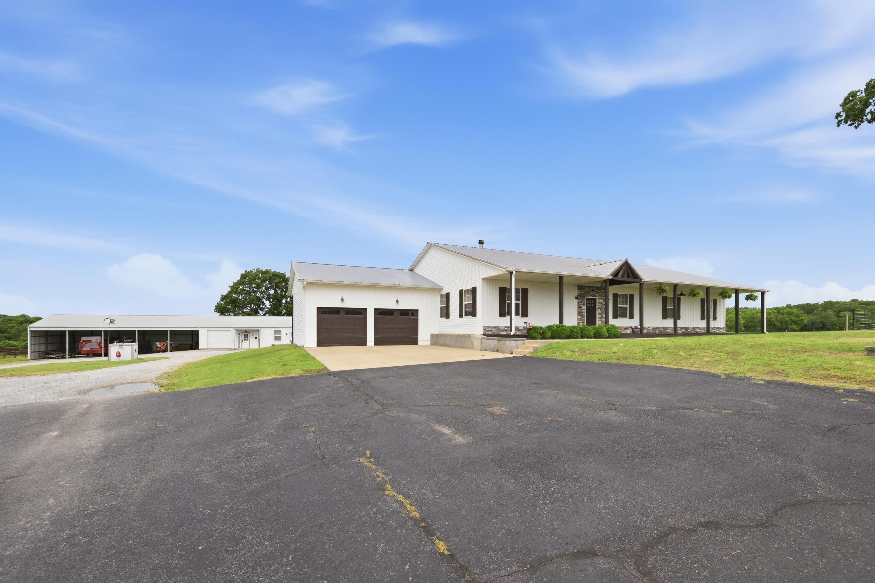 20174 State Route 43 Property Photo 1