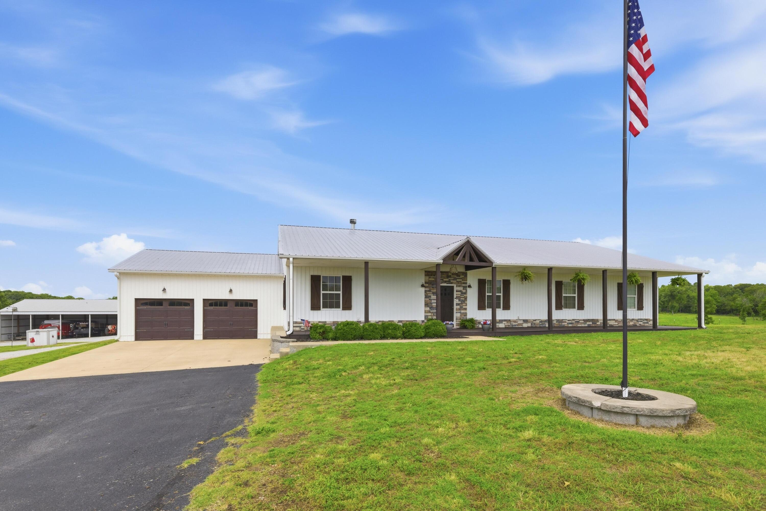 20174 State Route 43 Property Photo 3