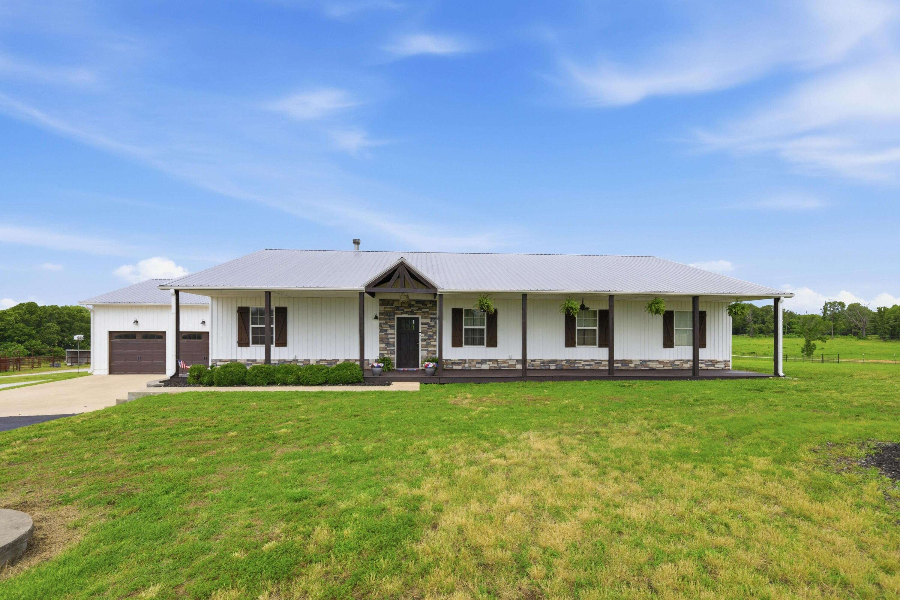 20174 State Route 43 Property Photo 4
