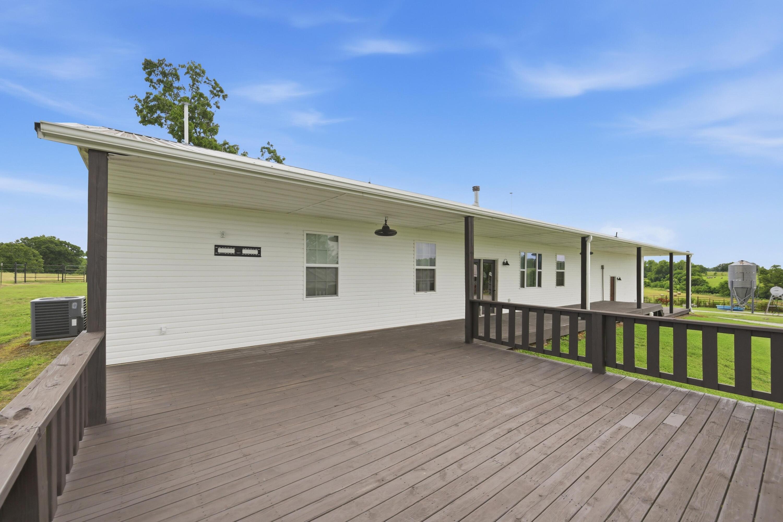 20174 State Route 43 Property Photo 52
