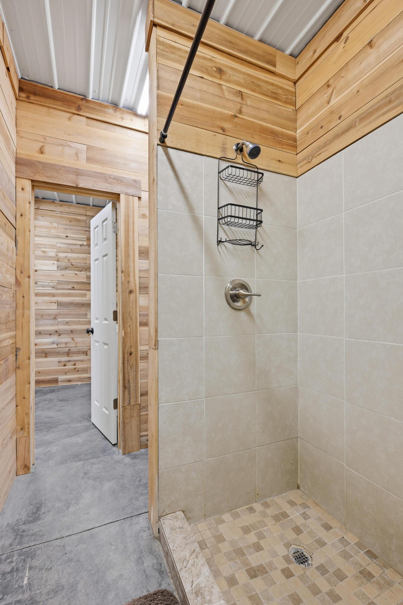20174 State Route 43 Property Photo 64