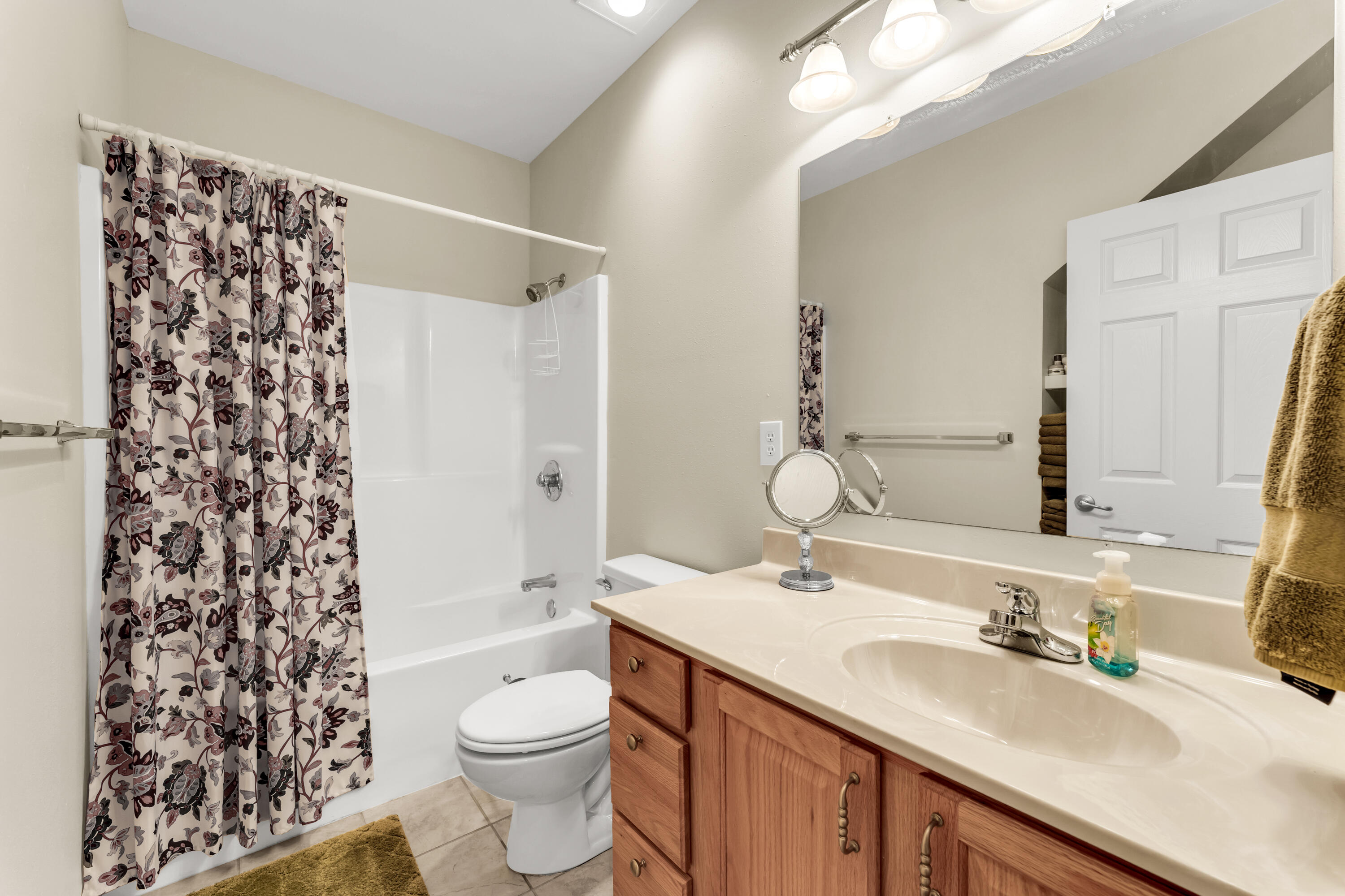 160 Hill Drive Property Photo 20