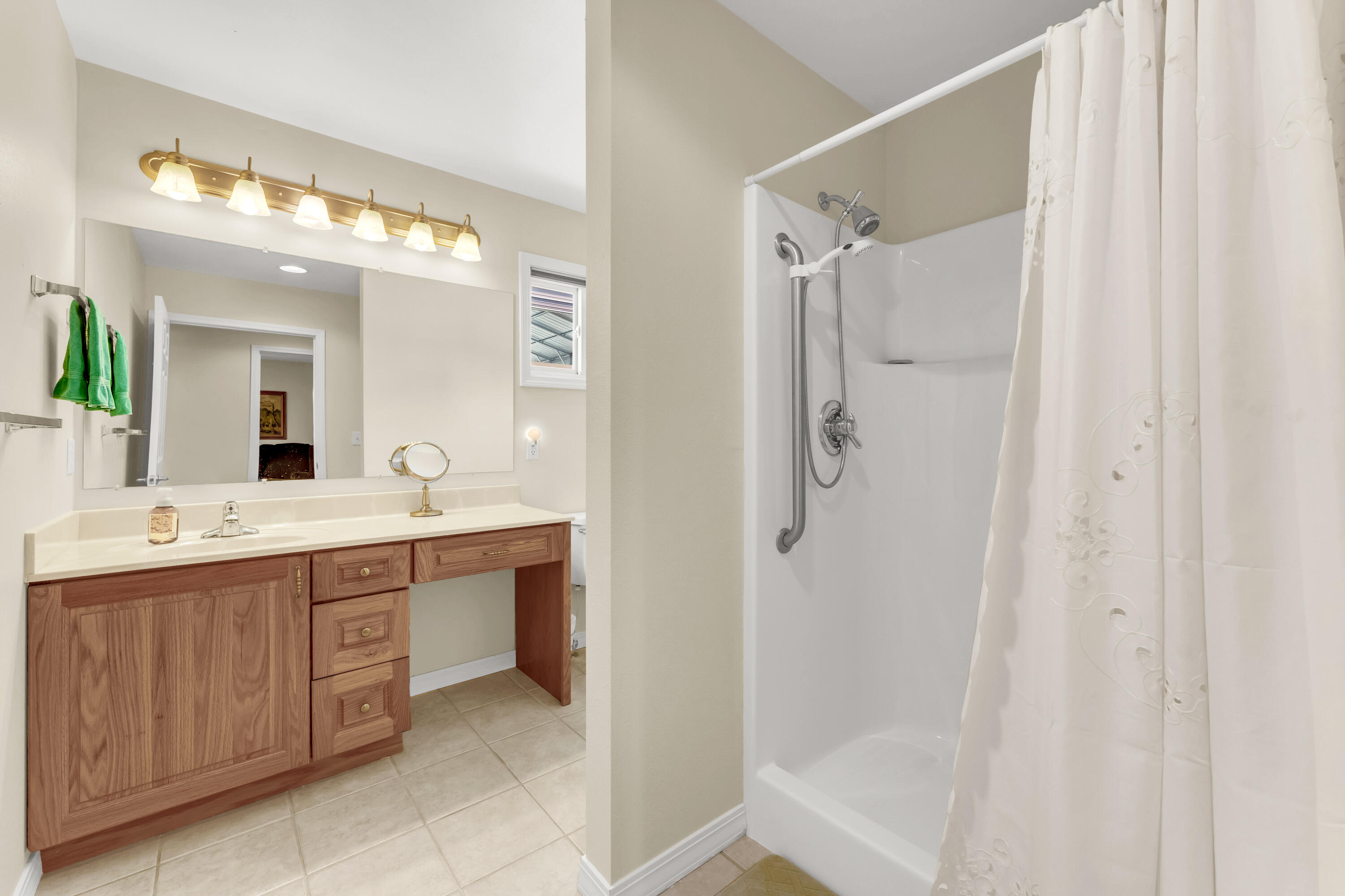 160 Hill Drive Property Photo 21