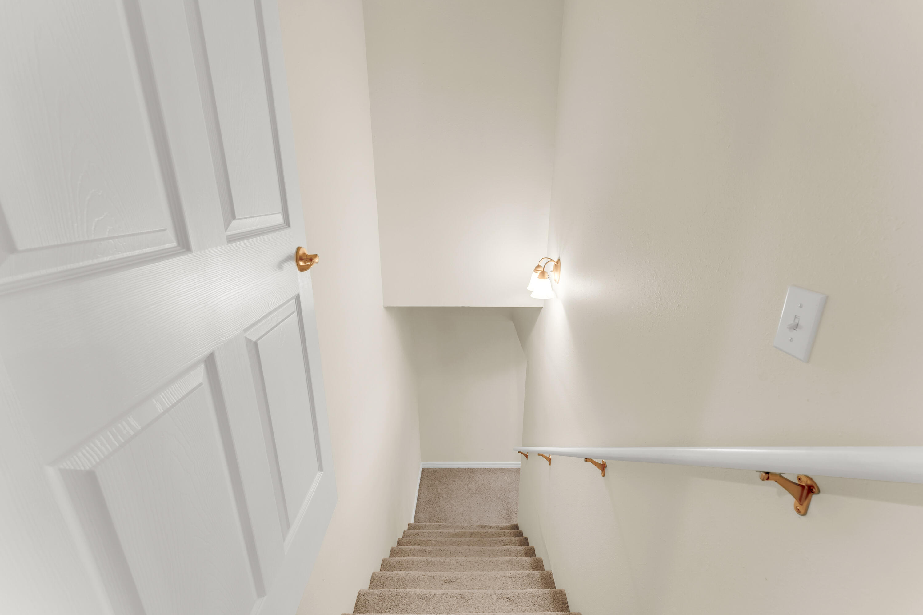 160 Hill Drive Property Photo 24